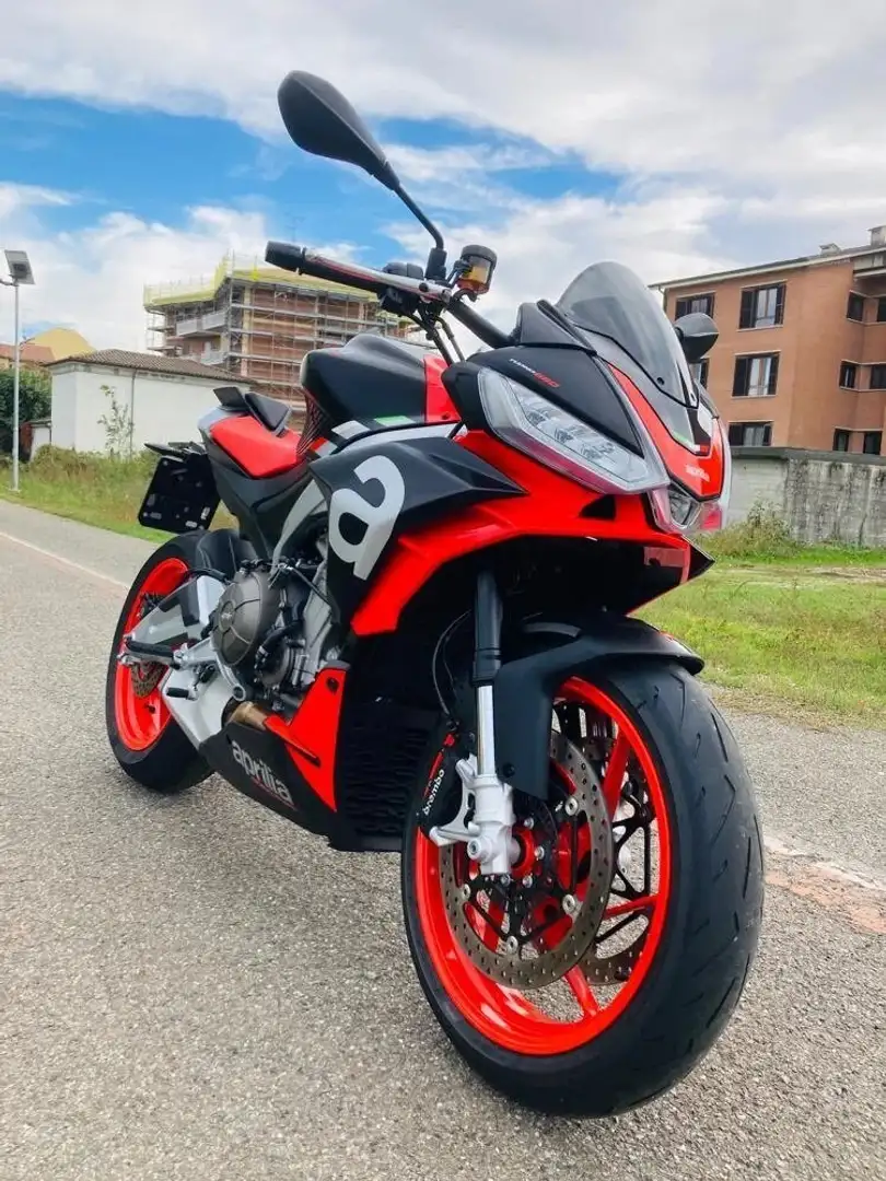 Aprilia Tuono Nero - 2