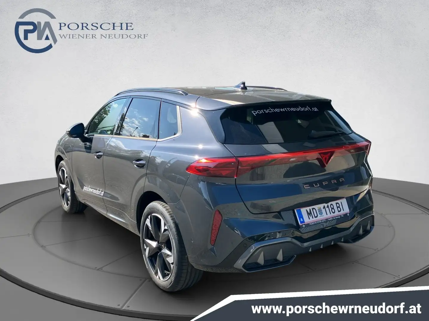 CUPRA Terramar VZ e-HYBRID 272 PS DSG Grau - 2