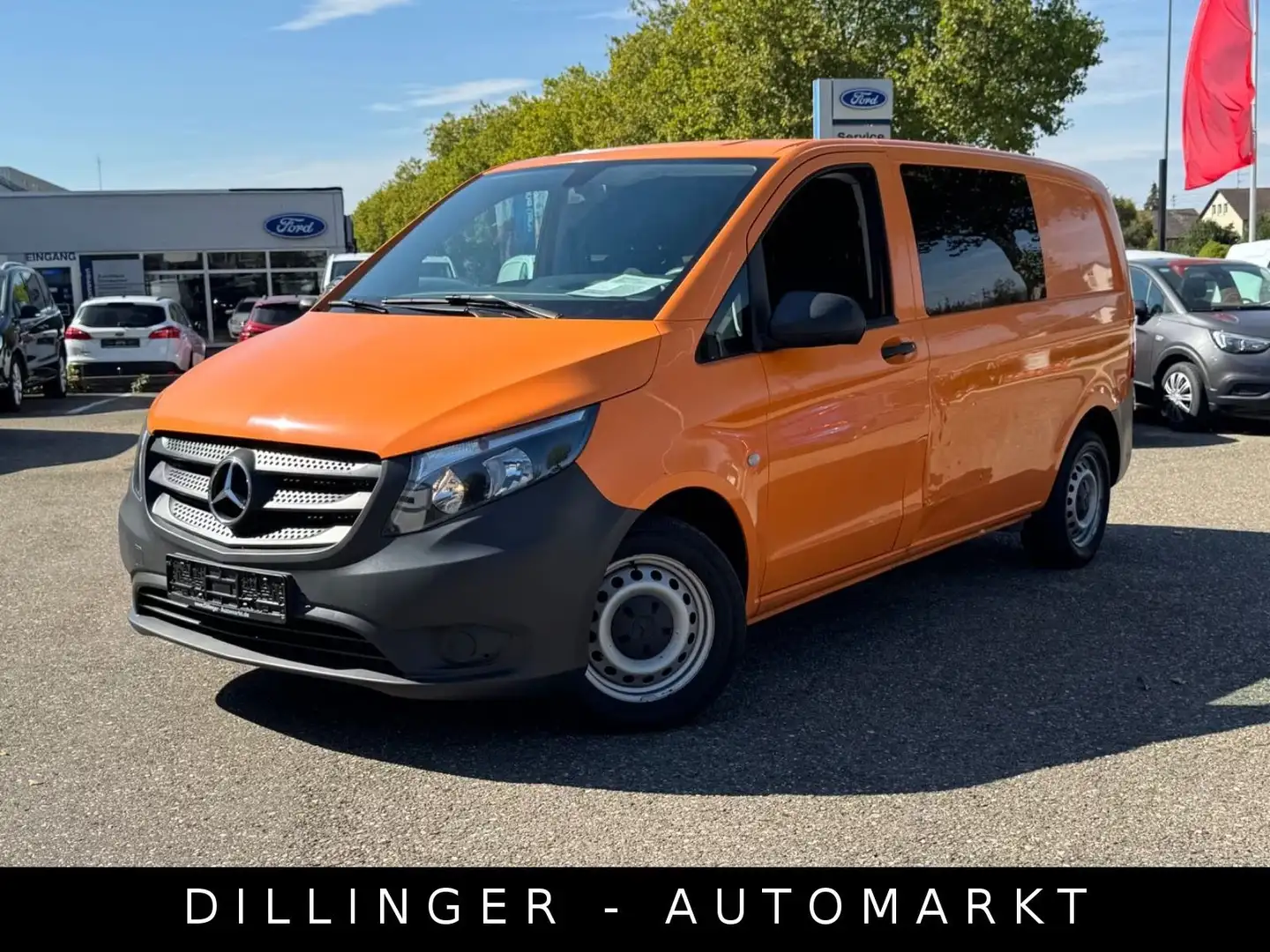 Mercedes-Benz Vito Mixto 114  kompakt 5-Sitzer Klima Temp AHK Orange - 1