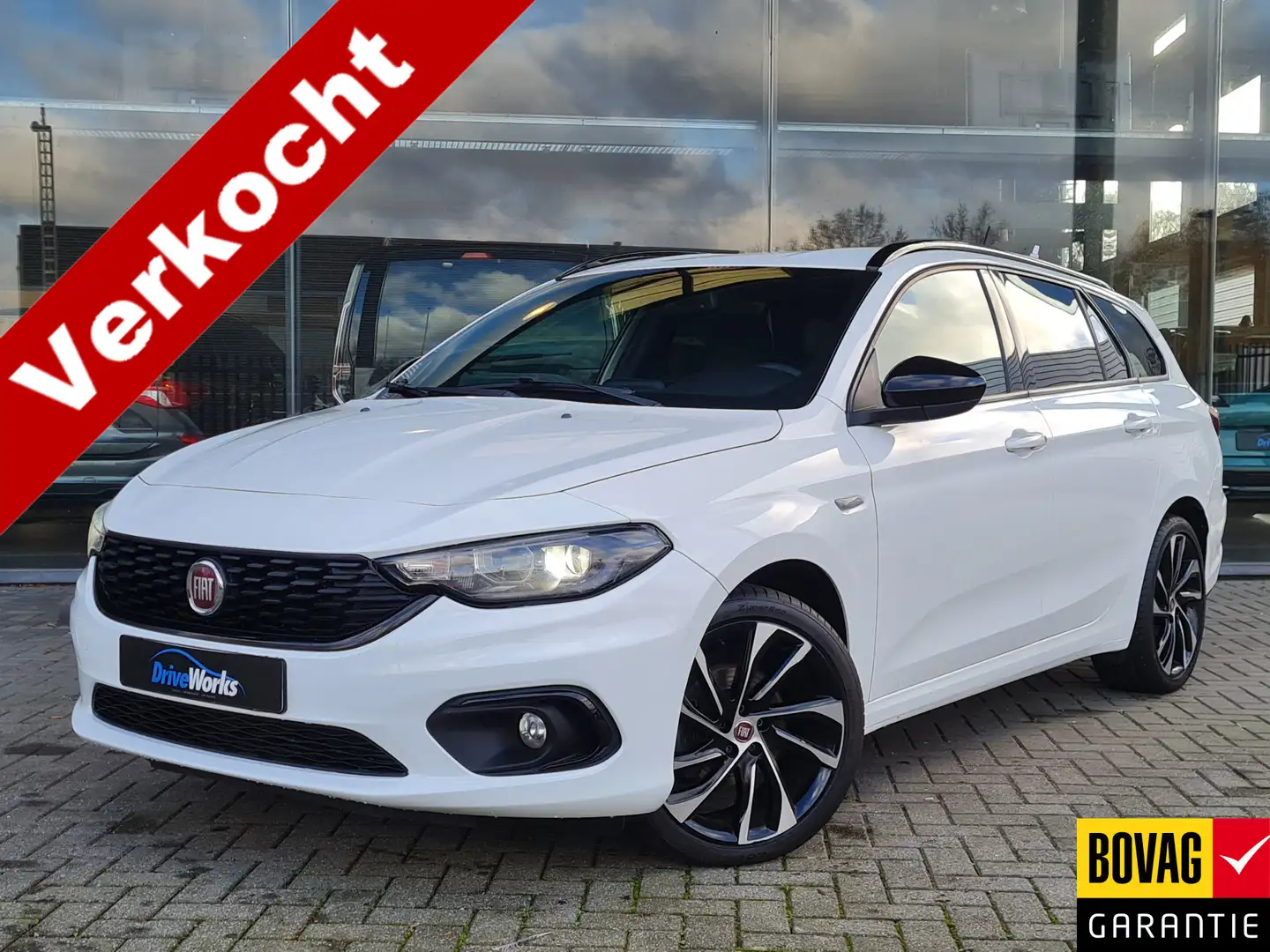 Fiat Tipo Stationwagon 1.4 Turbo S-Design | Xenon | Half Led Weiß - 1