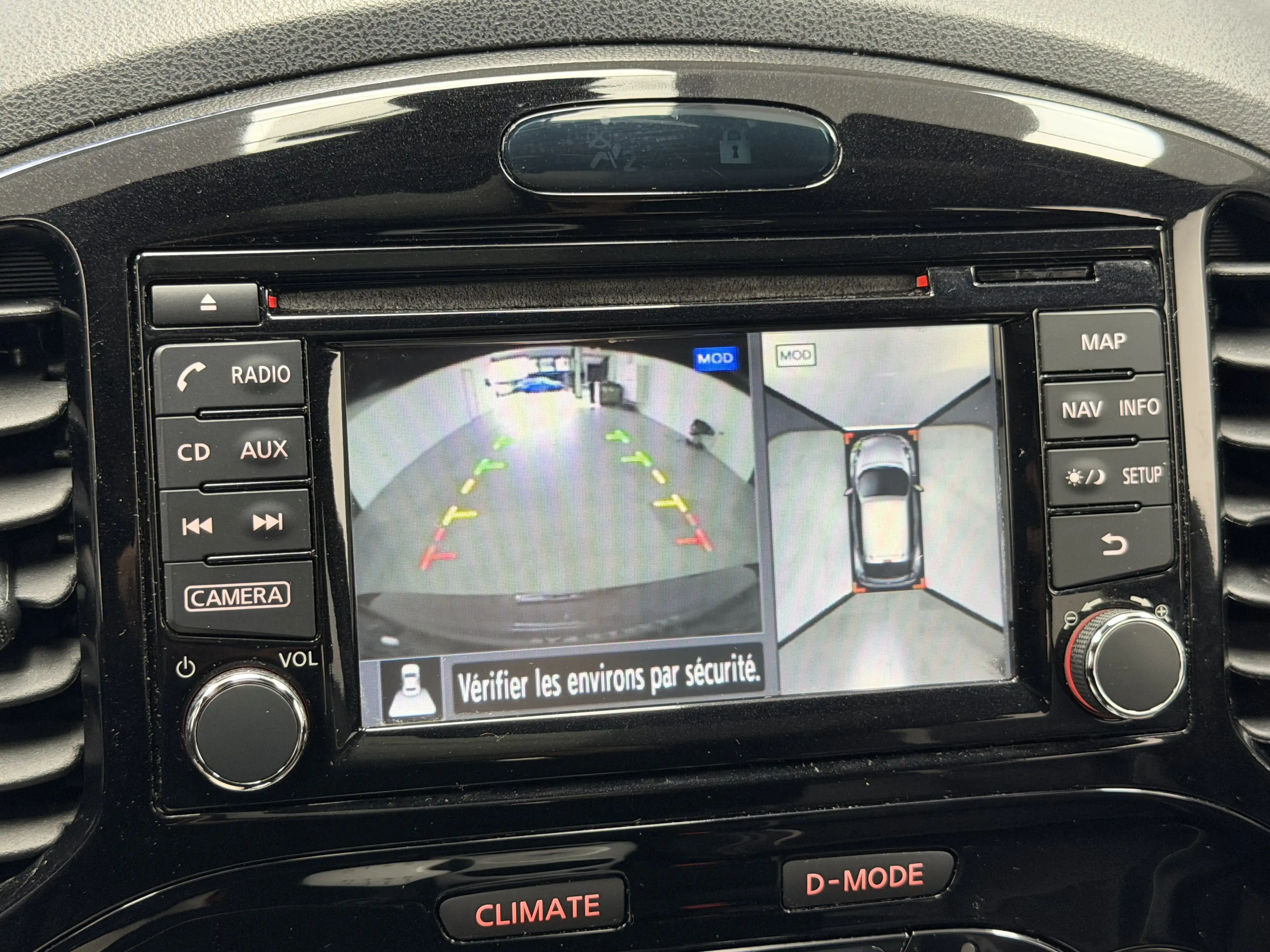 Nissan Juke 1.5 dCi 2WD Tekna *CUIR + CAMÉRA + GPS + GARANTIE* — photo 14