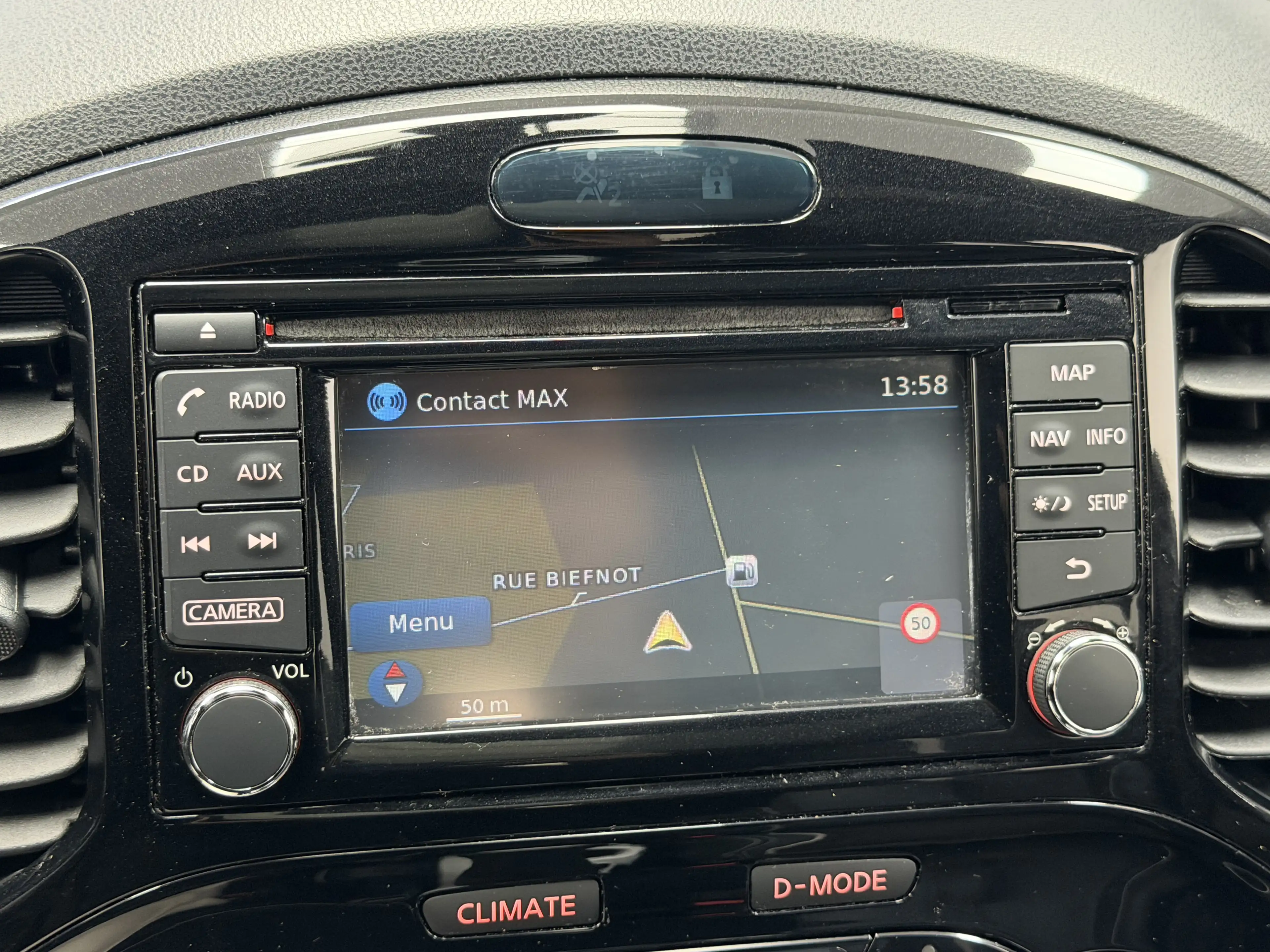Nissan Juke 1.5 dCi 2WD Tekna *CUIR + CAMÉRA + GPS + GARANTIE* — photo 13