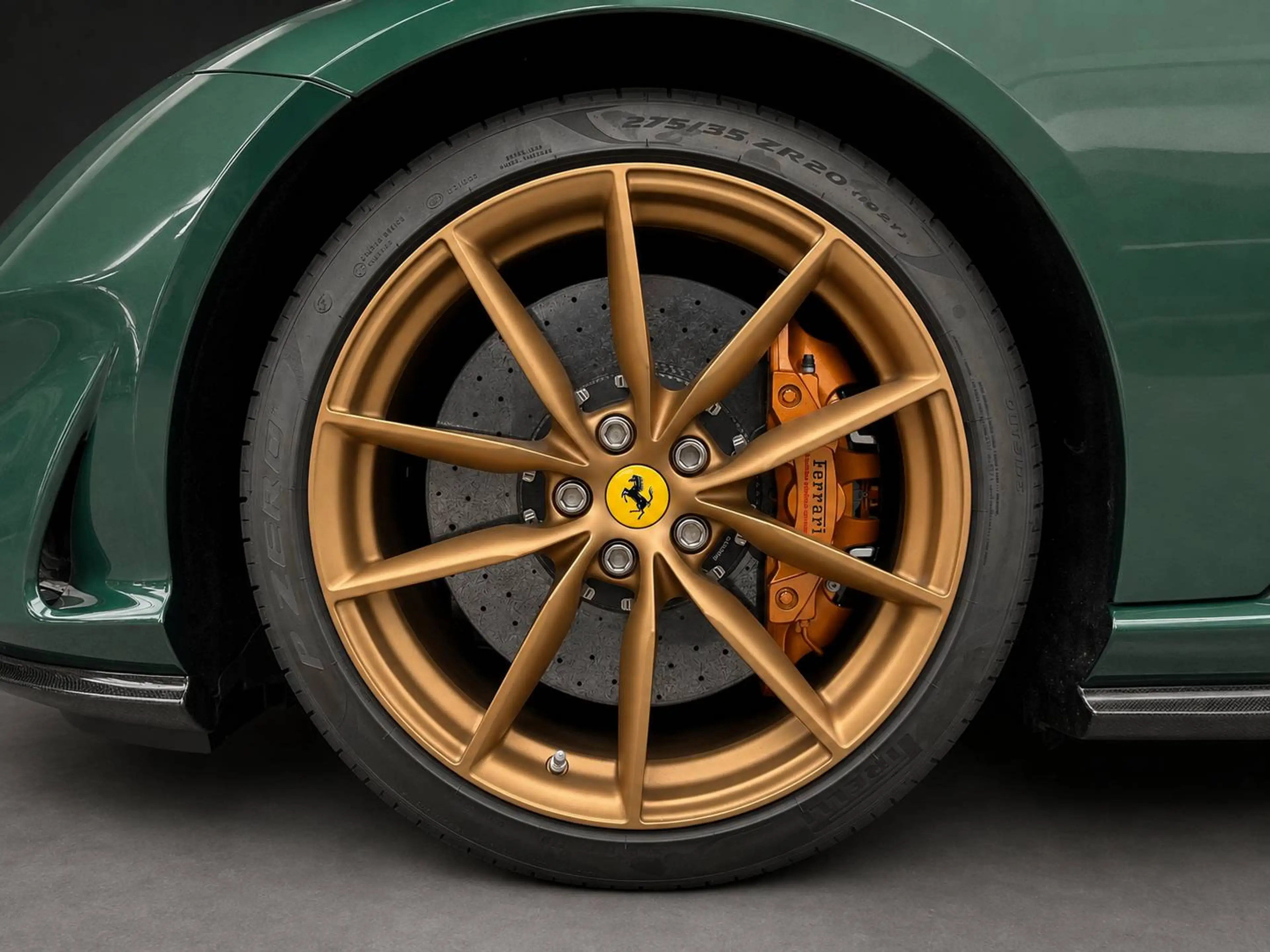 Ferrari 812 812 GTS V12. Open sky. Ferrari at its purest. — photo 10