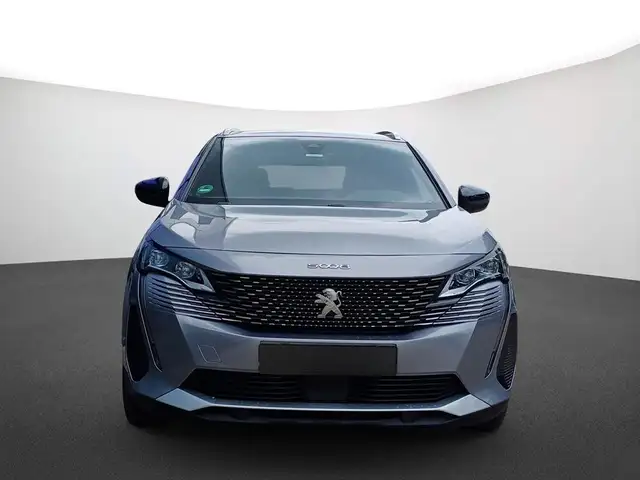 Peugeot 5008 view 2