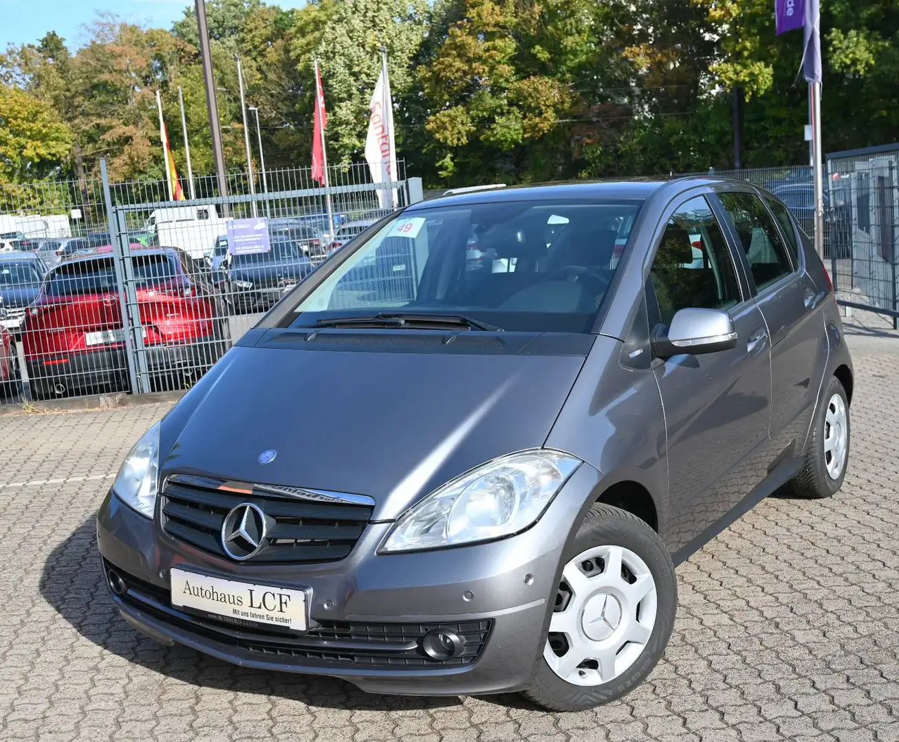Mercedes-Benz A 170 Classic Bluetooth Sitzhz PDC ESP+ABS Grau - 1