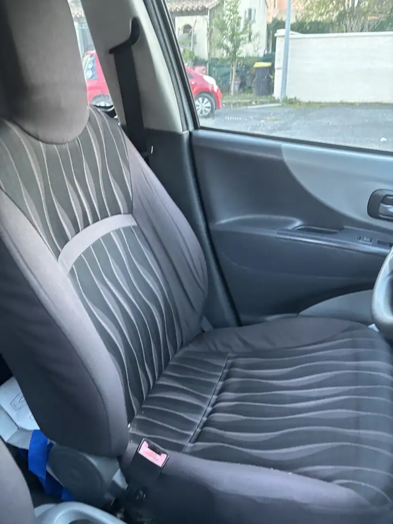 Nissan Pixo ACENTA Gris - 2