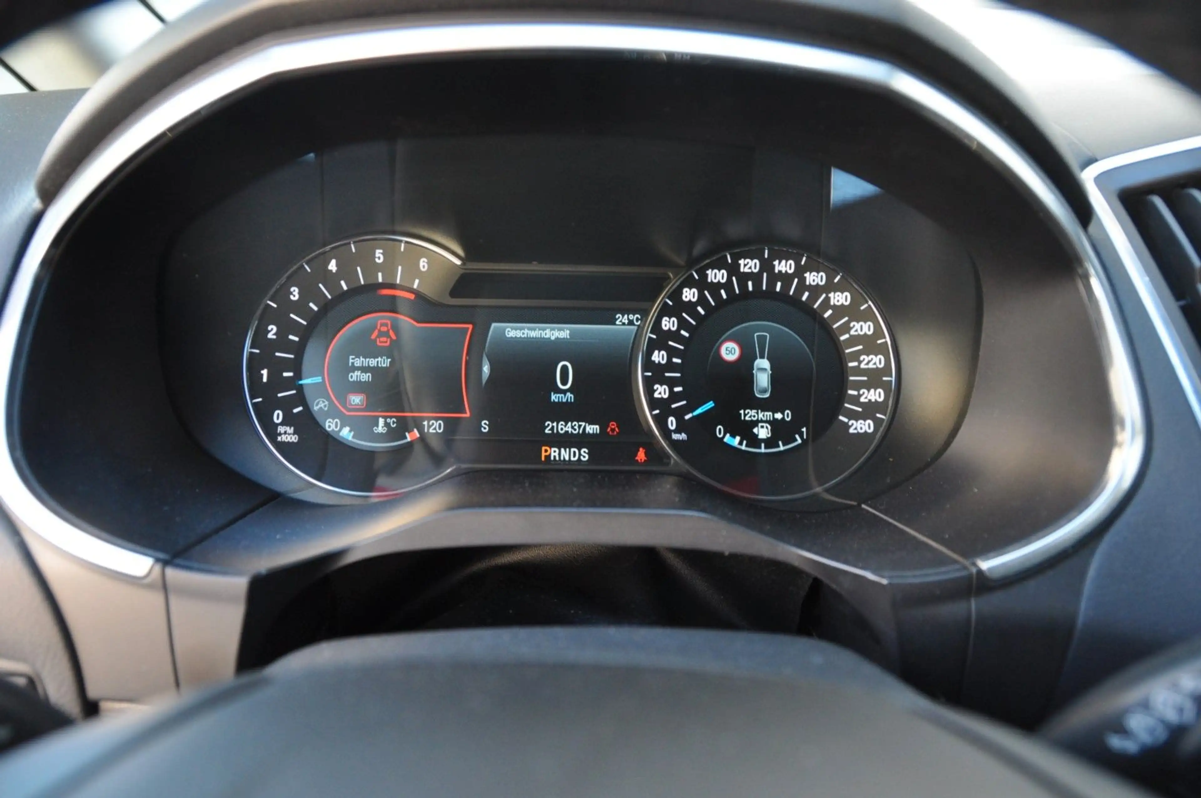 Ford S-Max 2,0 Titanium LED*NAVI*KAM*AHK*8 Gang Aut. — photo 13