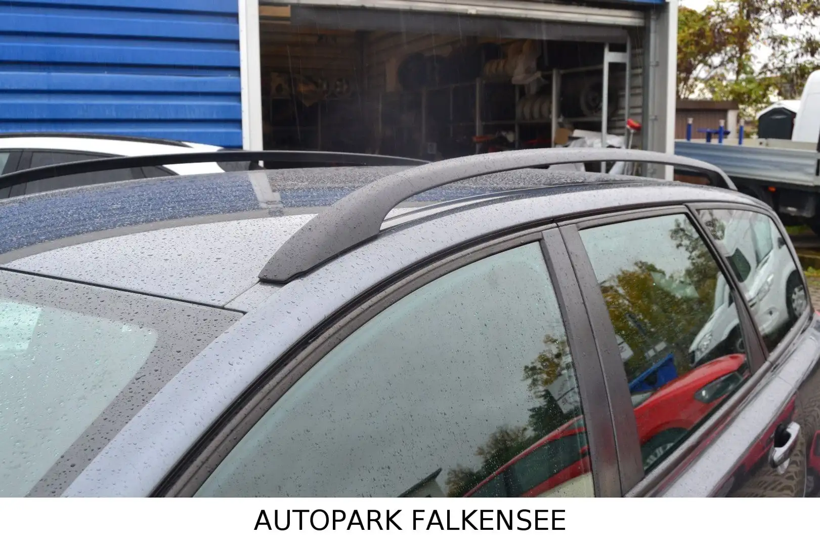 Volvo V50 KOMBI 2.4 103KW/140PS+AUTOMATIK+KLIMA+TÜV Gris - 2