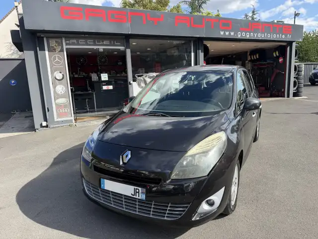 Renault Grand Scenic 1.5 DCI 105CH DYNAMIQUE 7 PLACES