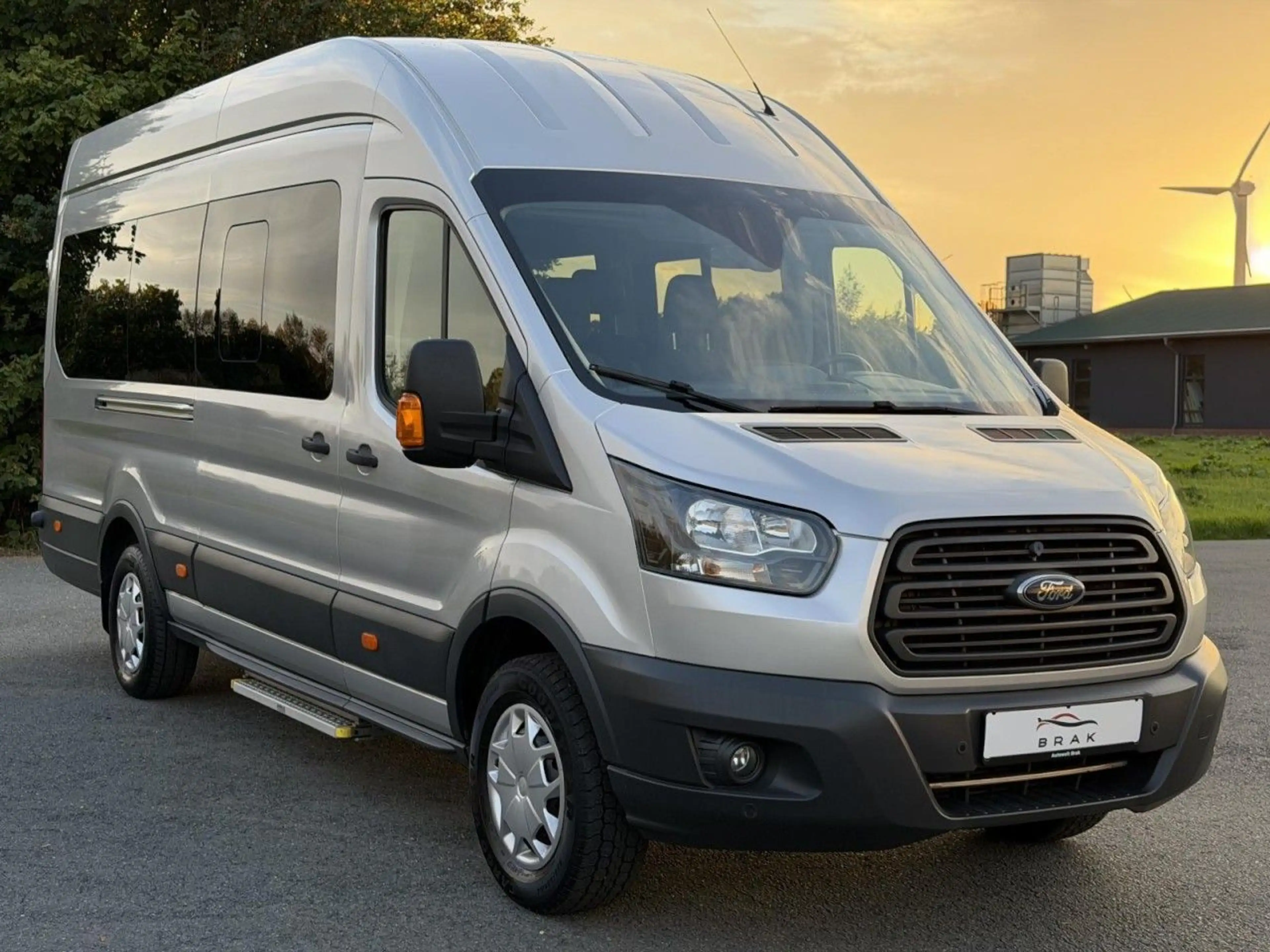 Ford Transit 2.0 L4 Behinderte Rollstuhl Klima*Kamera — photo 3