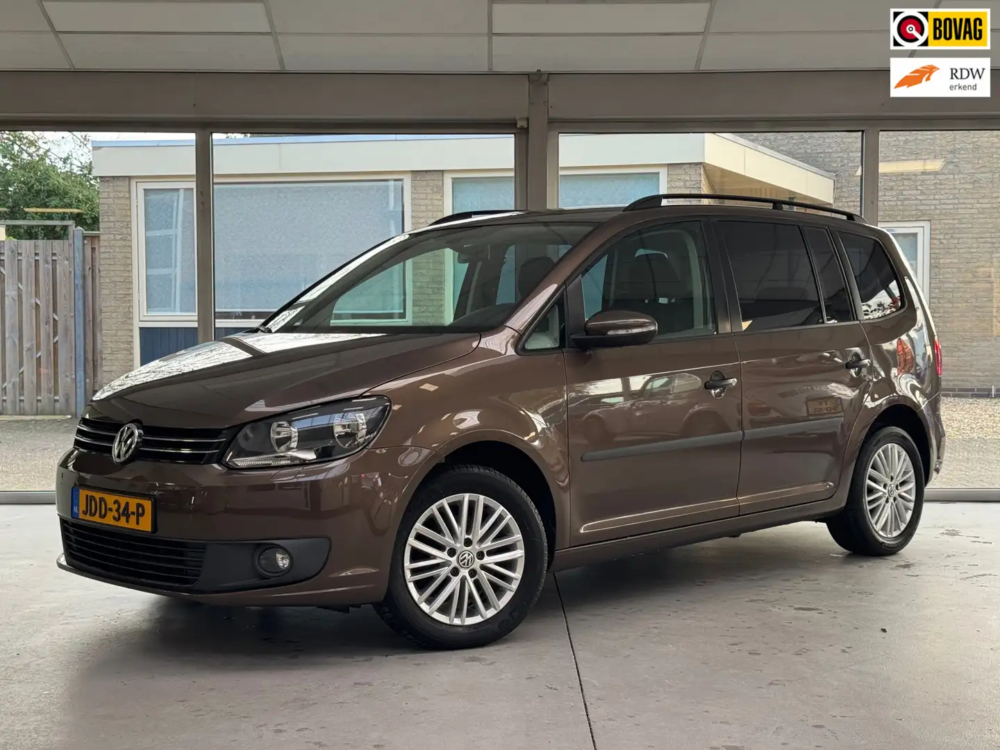 Volkswagen Touran 1.2 TSI Comfortline BlueMotion 7p. |Parkeersenoren Brun - 1