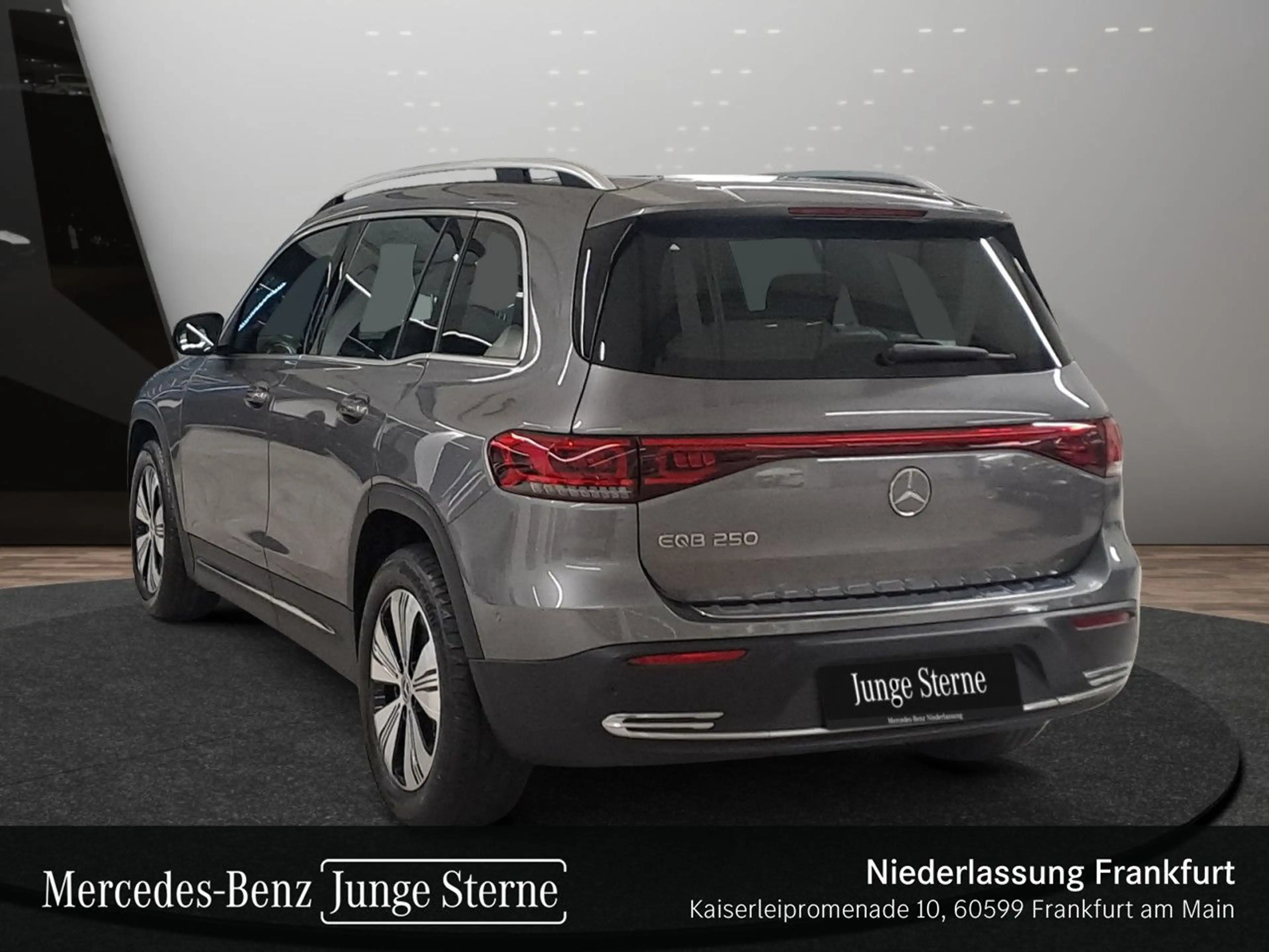 Mercedes-Benz EQB 250 PROG+ADVANCED+PANO+KAMERA+MEMORY+SPUR — photo 10