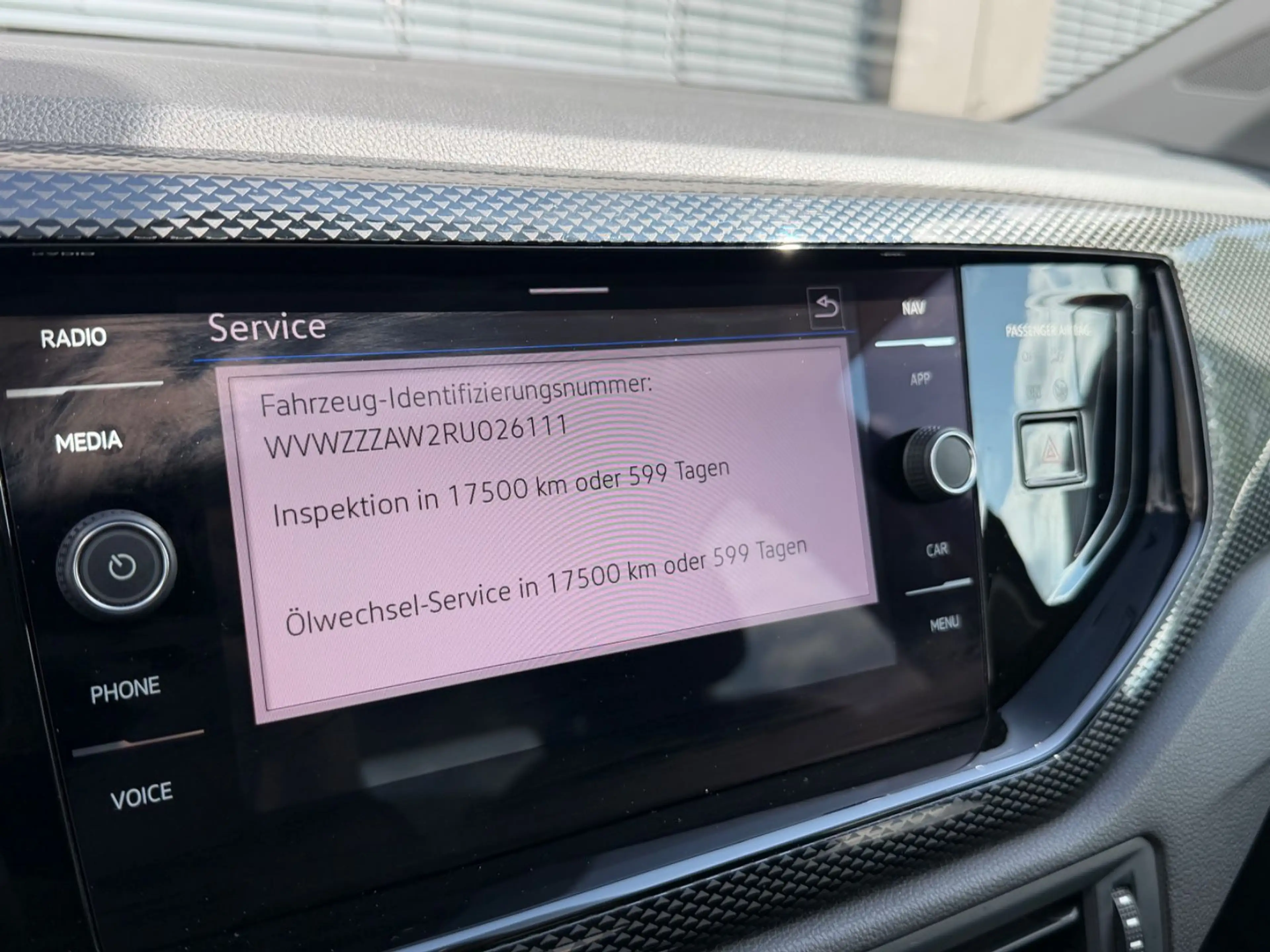 Volkswagen Polo 1.0 TSI DSG Life LED ACC Digital Cockpit — photo 15