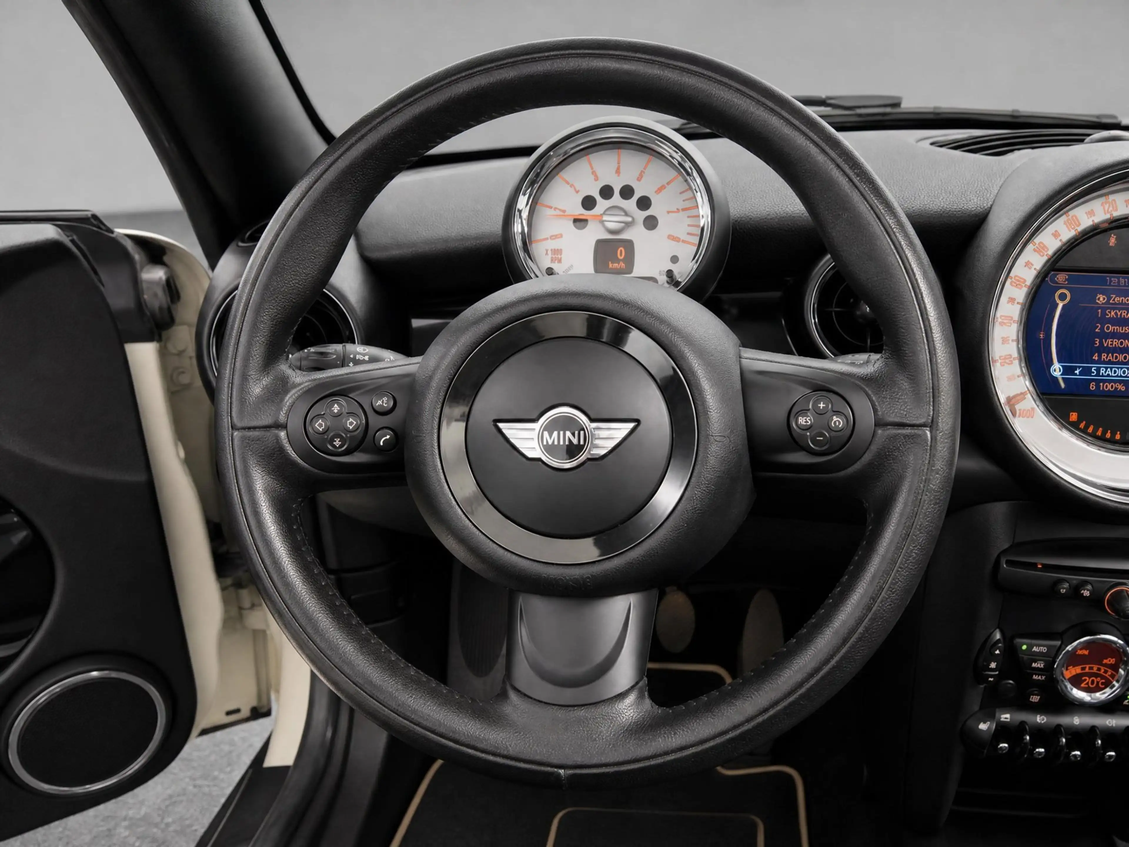 MINI Cooper Roadster 1.6 Chili // NAVI // CLIMA // CRUISE // PDC // STO — photo 17