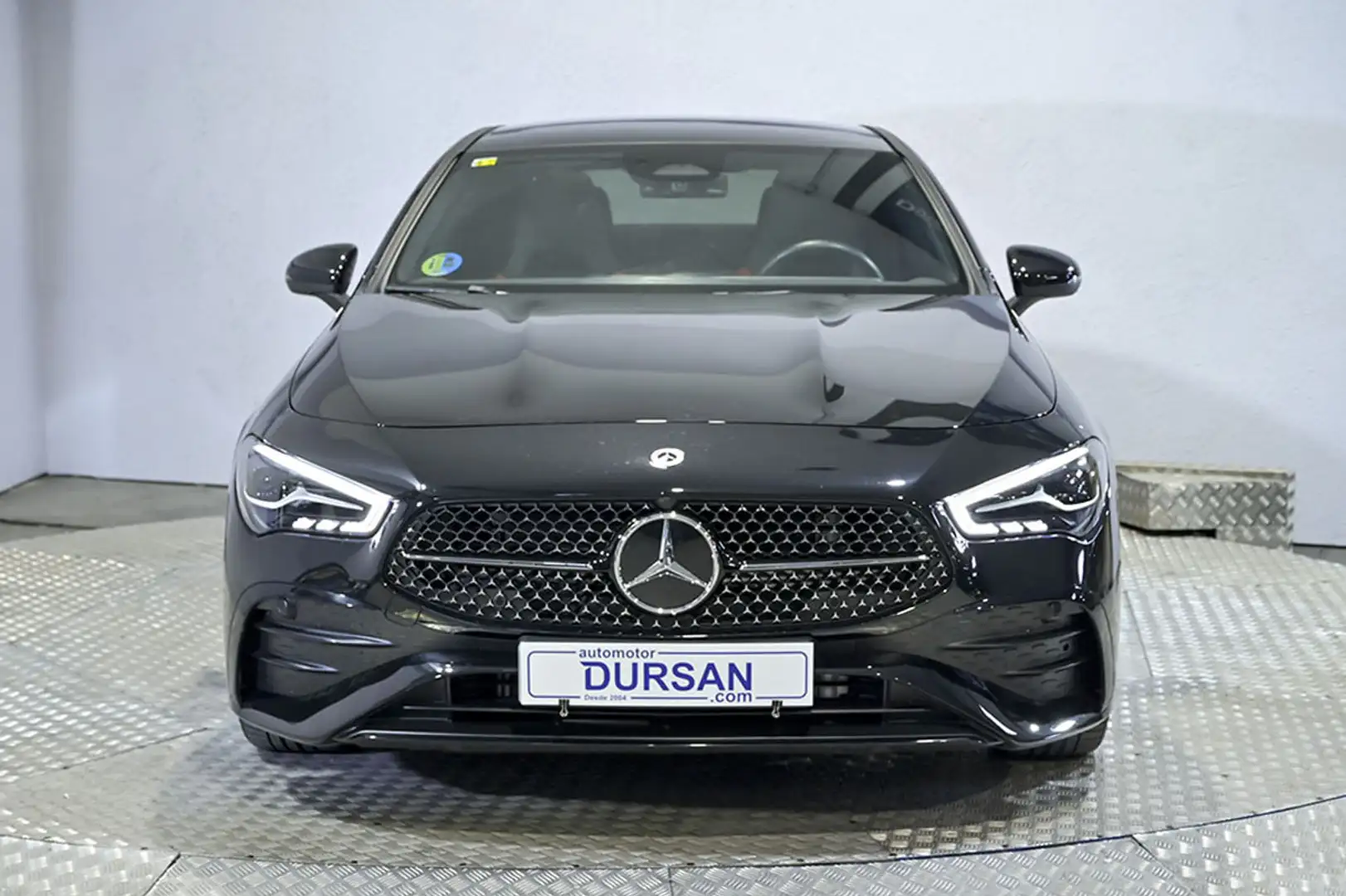 Mercedes-Benz CLA 250 4Matic 8G-DCT - 2