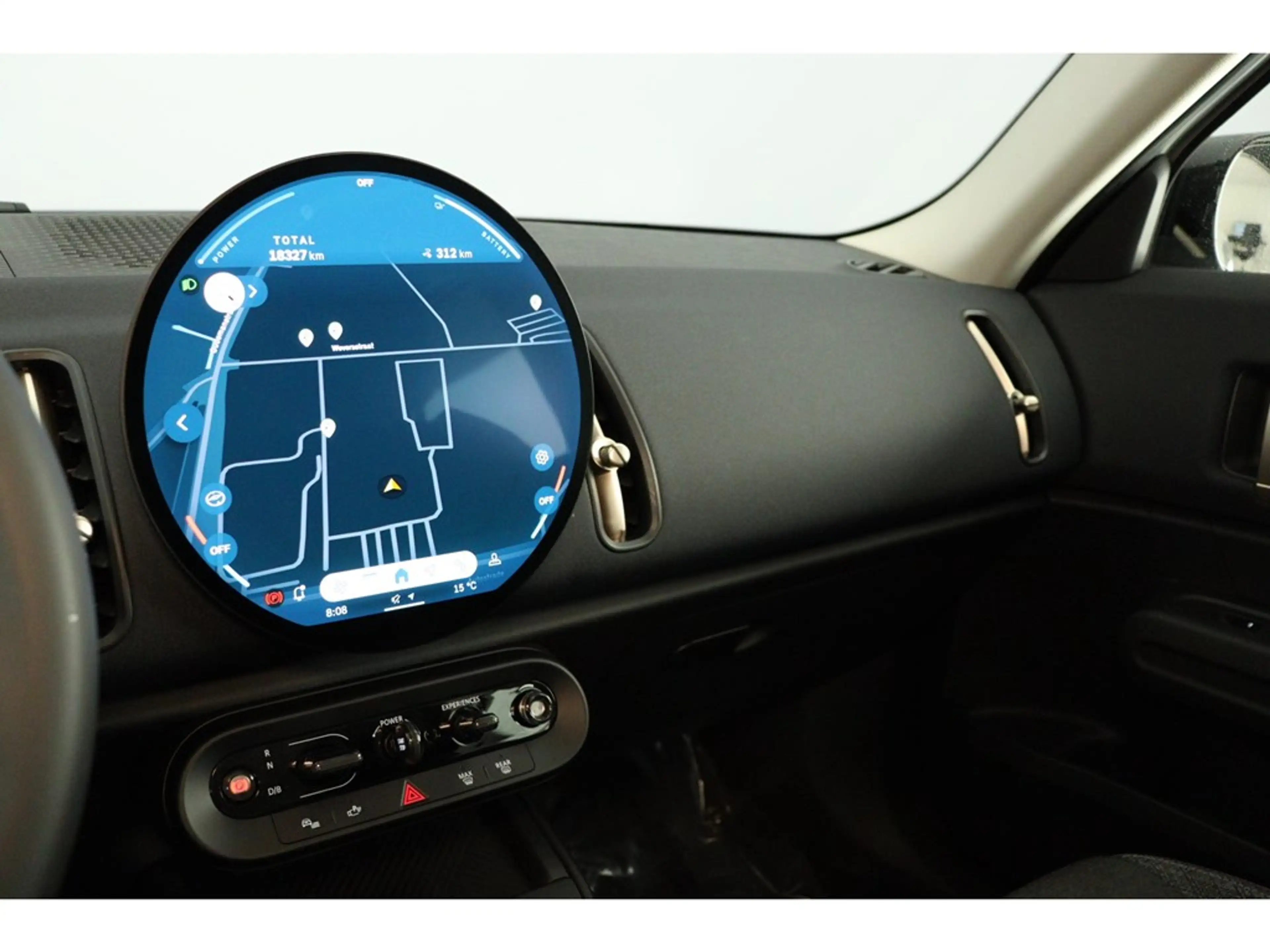 MINI Cooper SE Countryman 204PK — photo 14