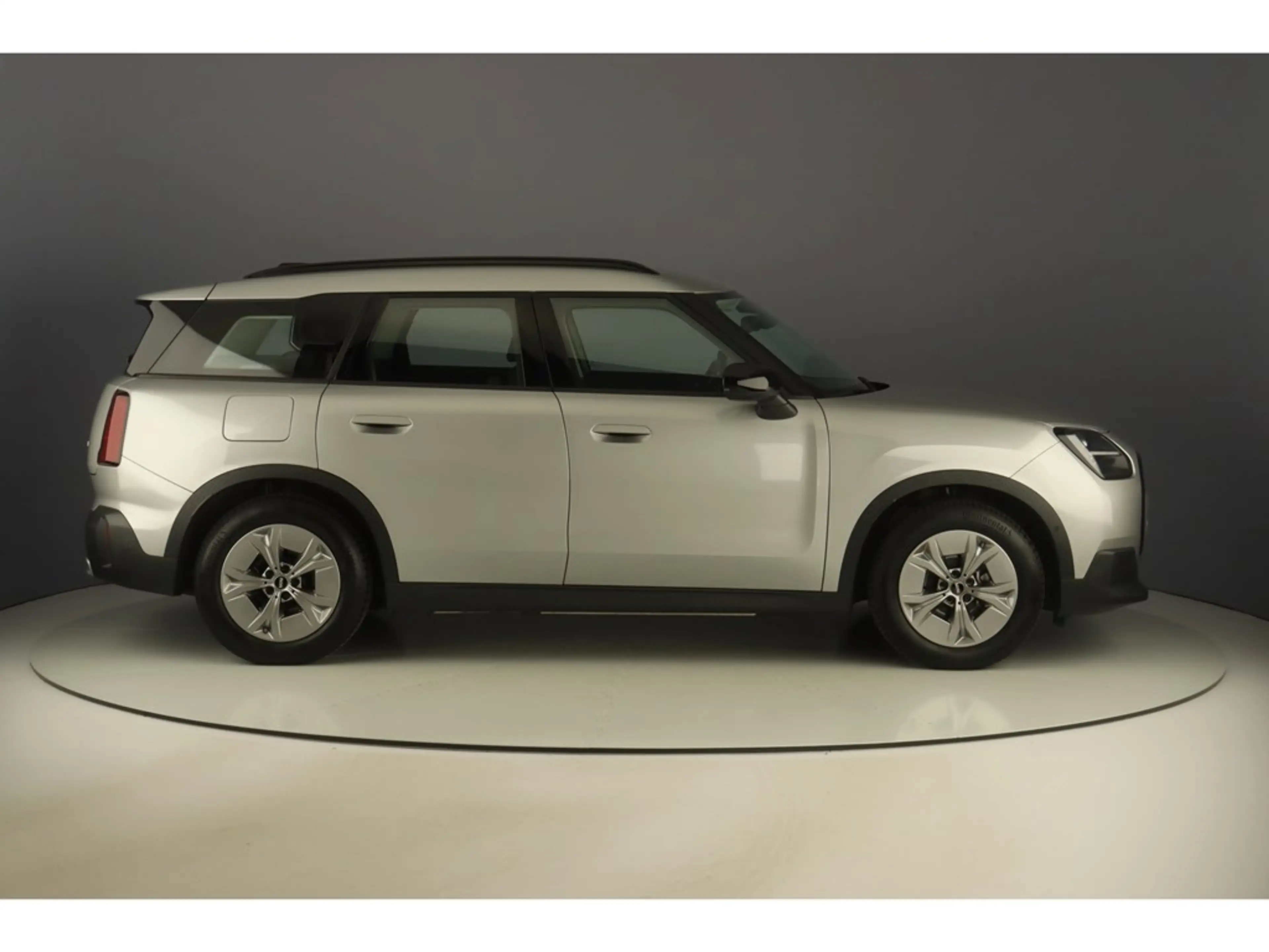 MINI Cooper SE Countryman 204PK — photo 5