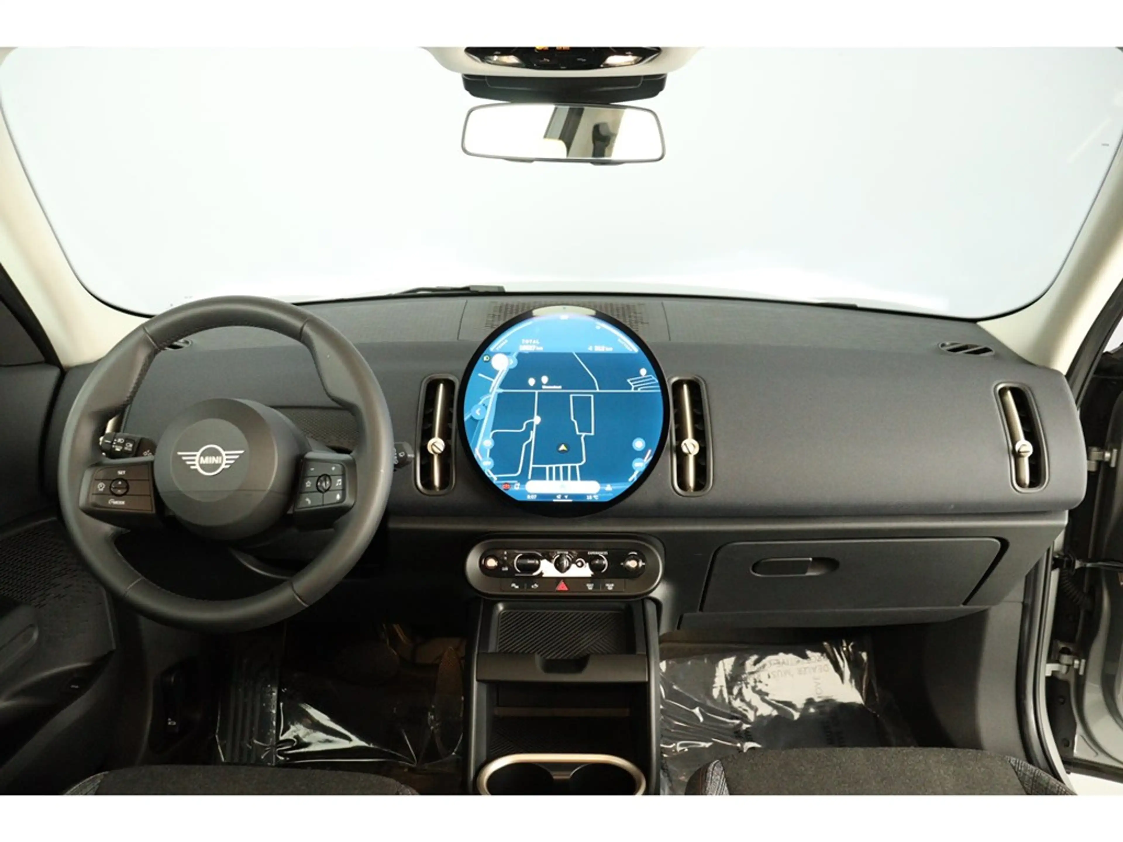MINI Cooper SE Countryman 204PK — photo 8
