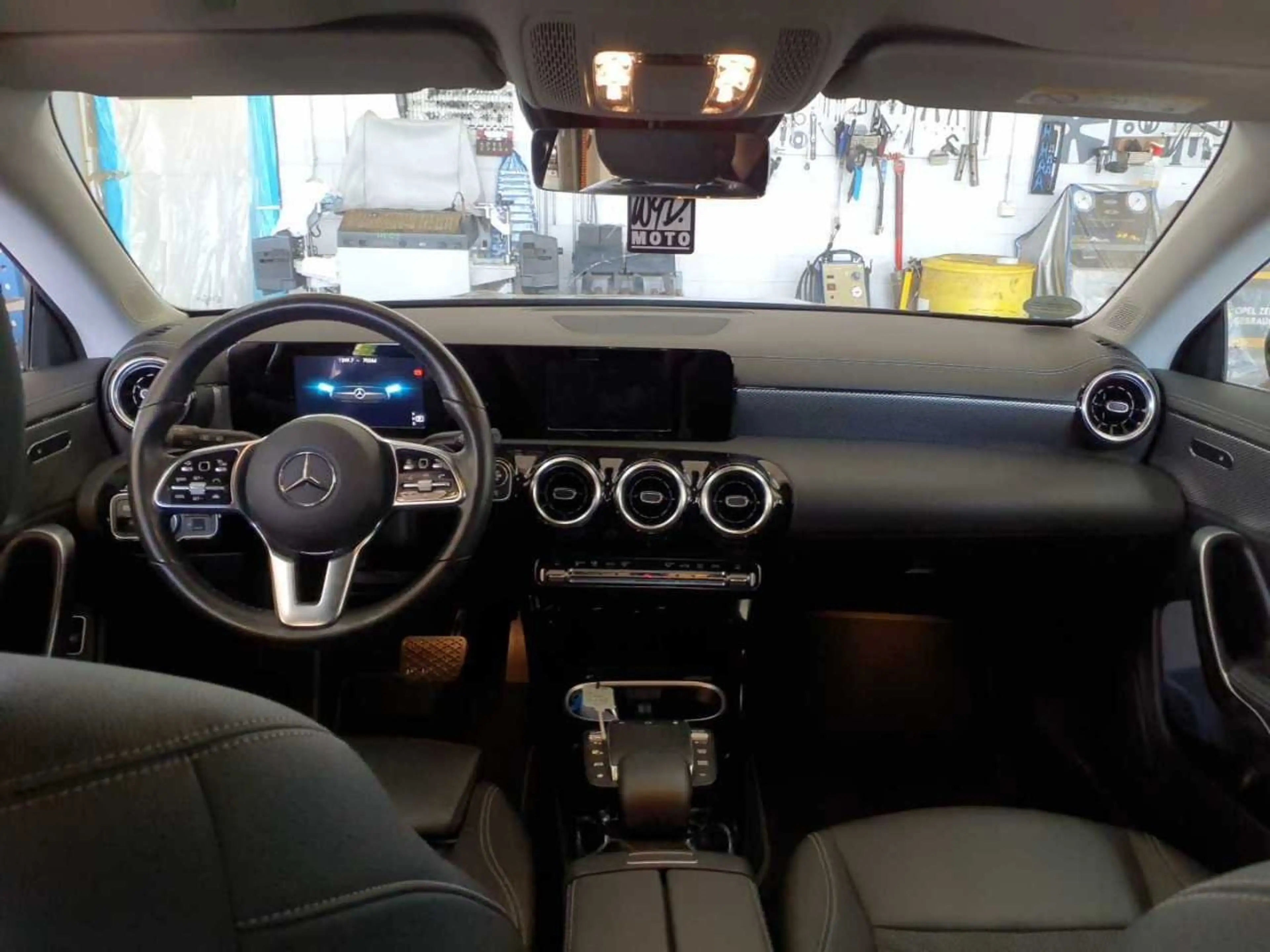 Mercedes-Benz CLA 220 d SB Progressive 360° AHK — photo 5