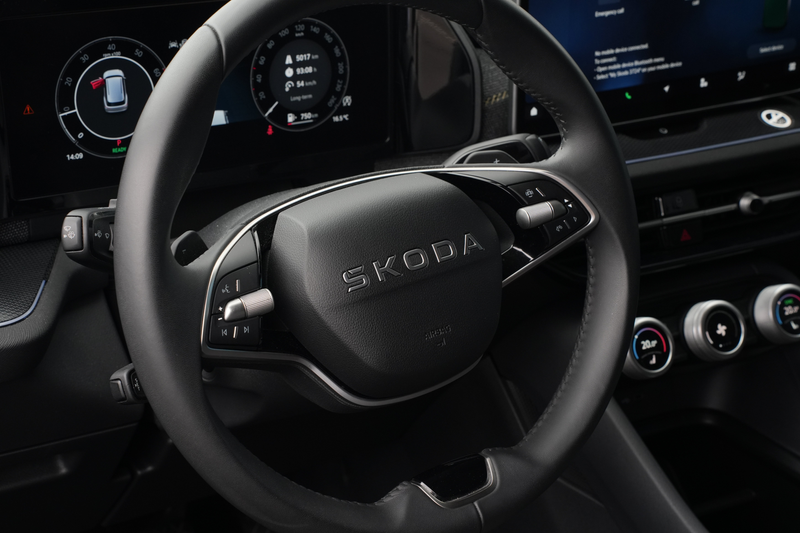 Skoda Kodiaq 1.5 TSI 150pk MHEV Business Edition 7p. | Camera | — photo 7