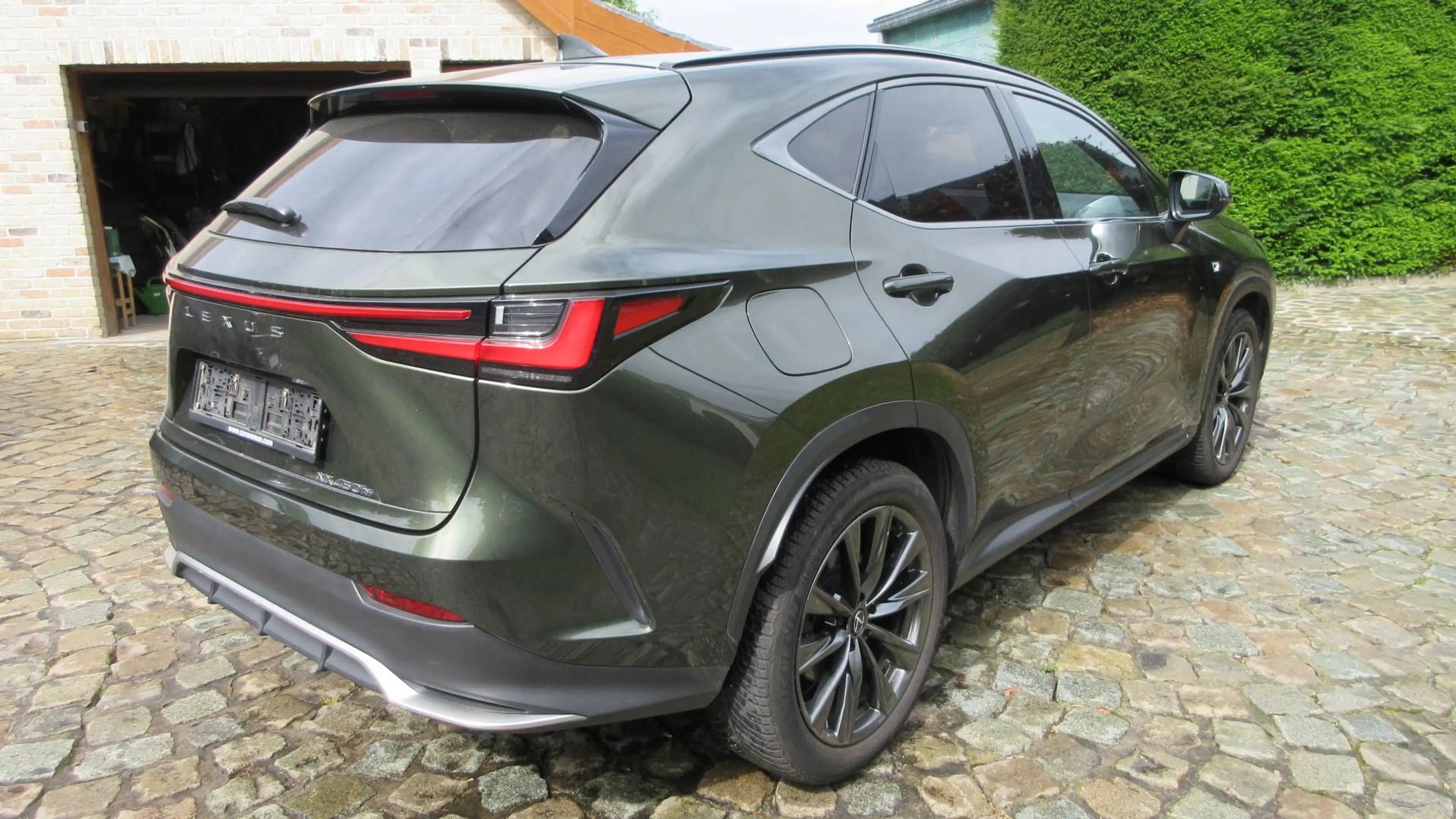 Lexus NX 450h+ NX 450h  2.5i AWD F Sport Line Garantie 2/2034 — photo 4