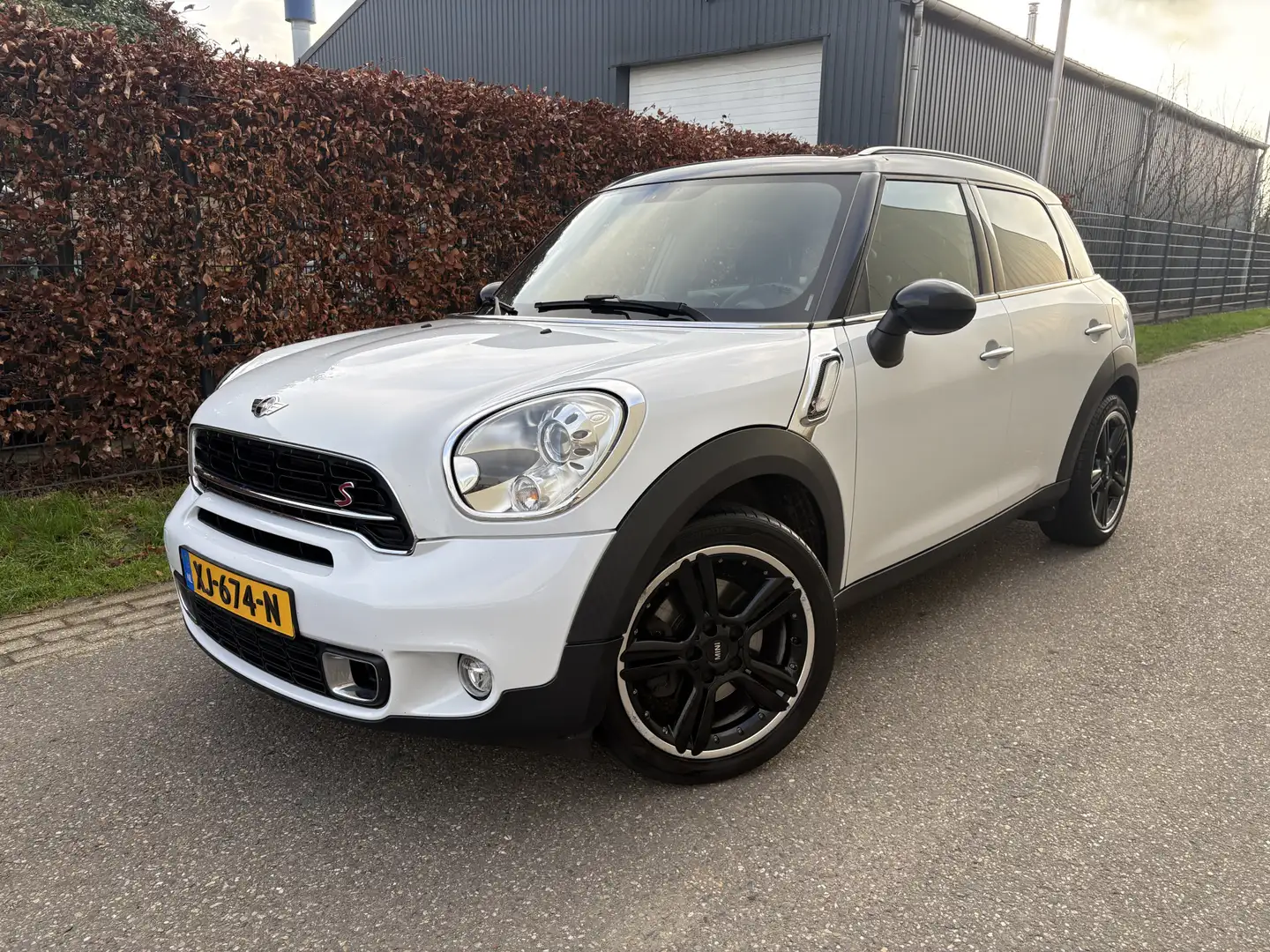 MINI Cooper S Countryman Mini 1.6 Chili / AUTOMAAT / LEER / NAVI / CRUISE / Weiß - 1