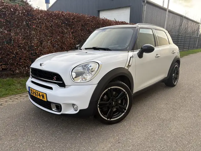 MINI Cooper S Countryman Mini 1.6 Chili / AUTOMAAT / LEER / NAVI / CRUISE /