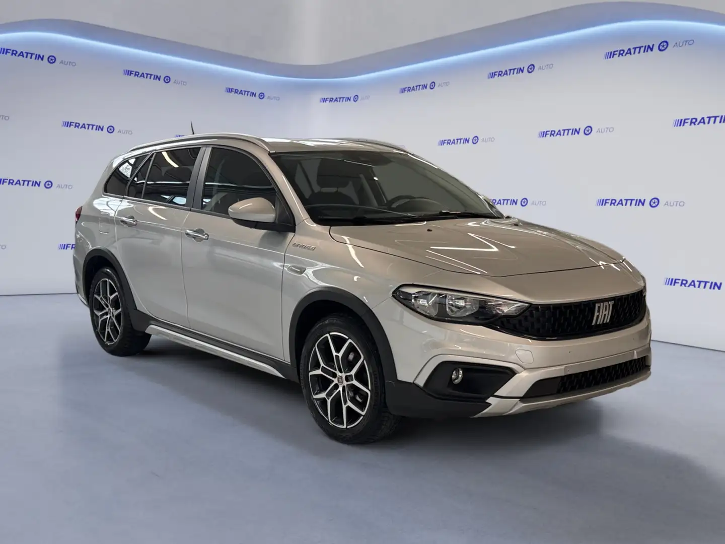 Fiat Tipo 1.0 SW Cross Grijs - 2