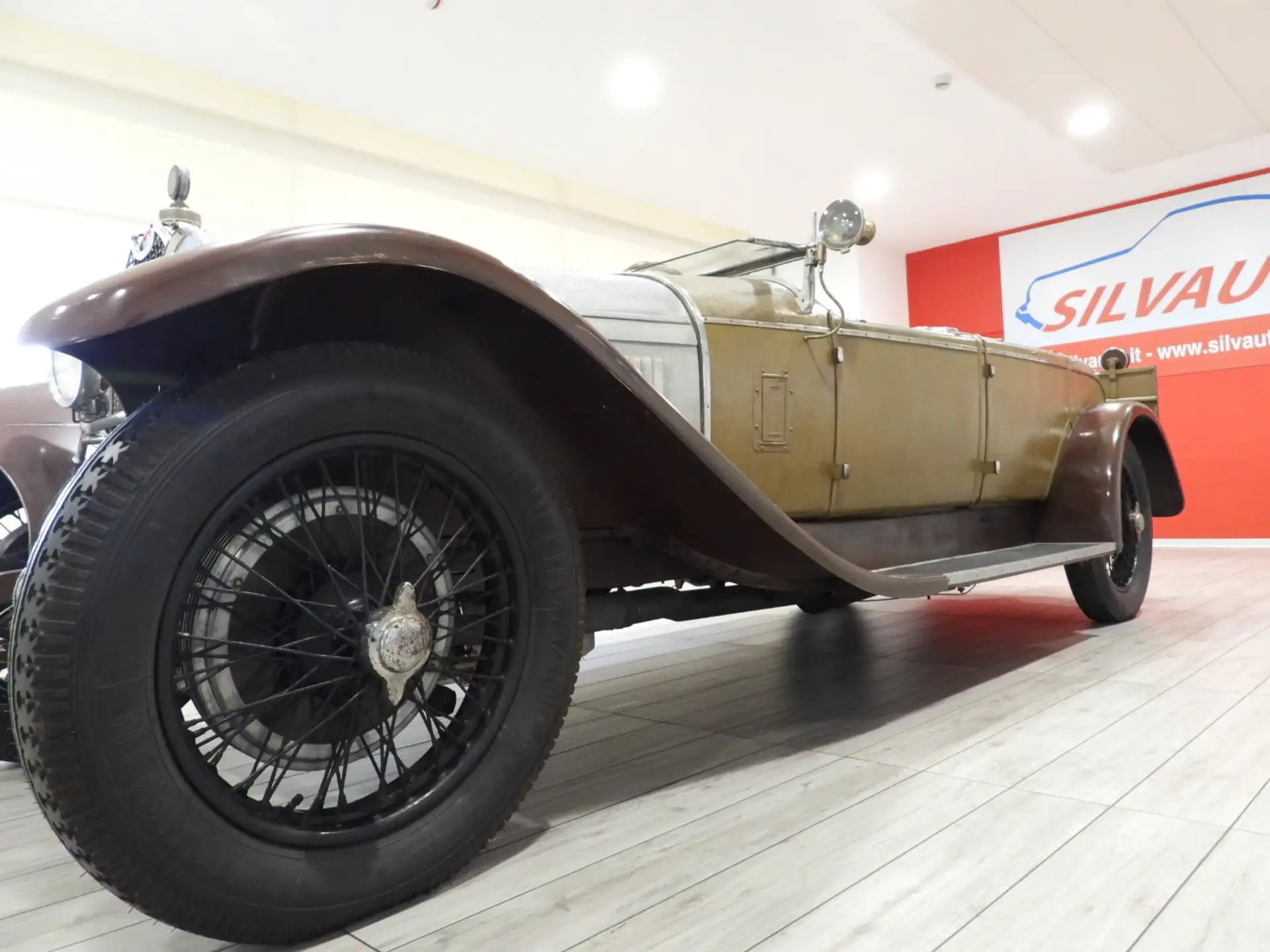 부가티 Type 44 3000cc 8 Cilindri Torpedo Carrozzeria Ghia 1929 베이지 사진 6