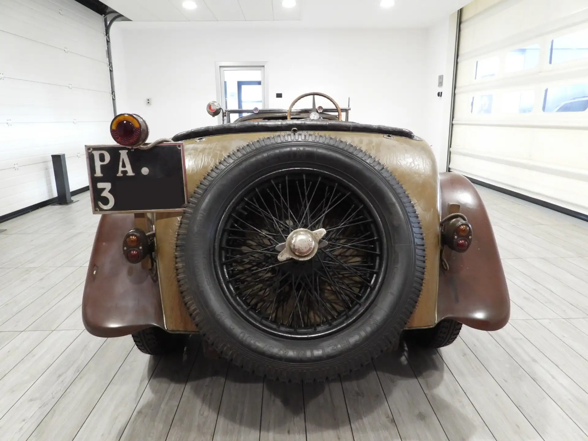 부가티 Type 44 3000cc 8 Cilindri Torpedo Carrozzeria Ghia 1929 베이지 사진 3