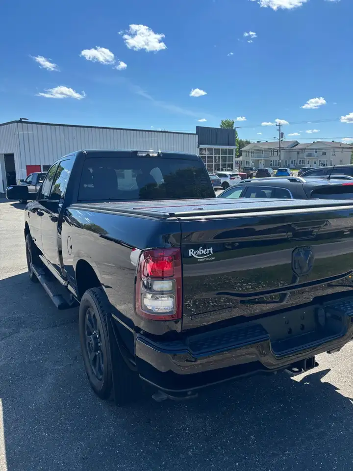 RAM 2500 снимка RAM 2500