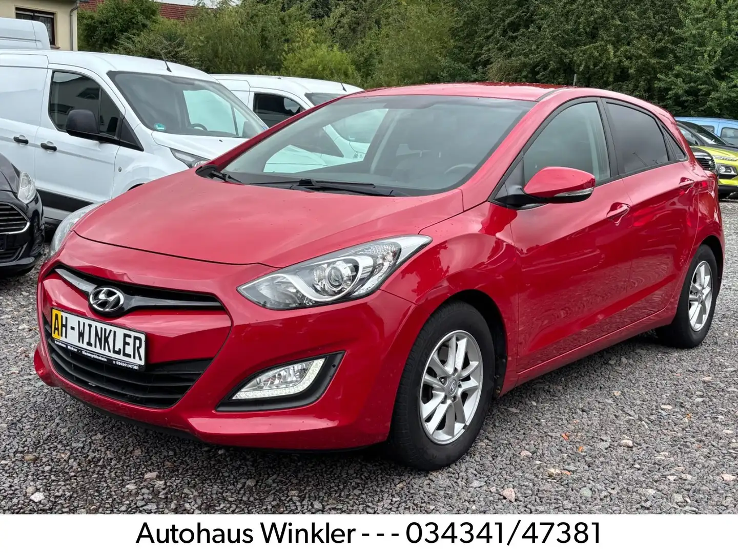 Hyundai i30 Trend 1.6 Klimaautomatik Sitzheizung Rouge - 1