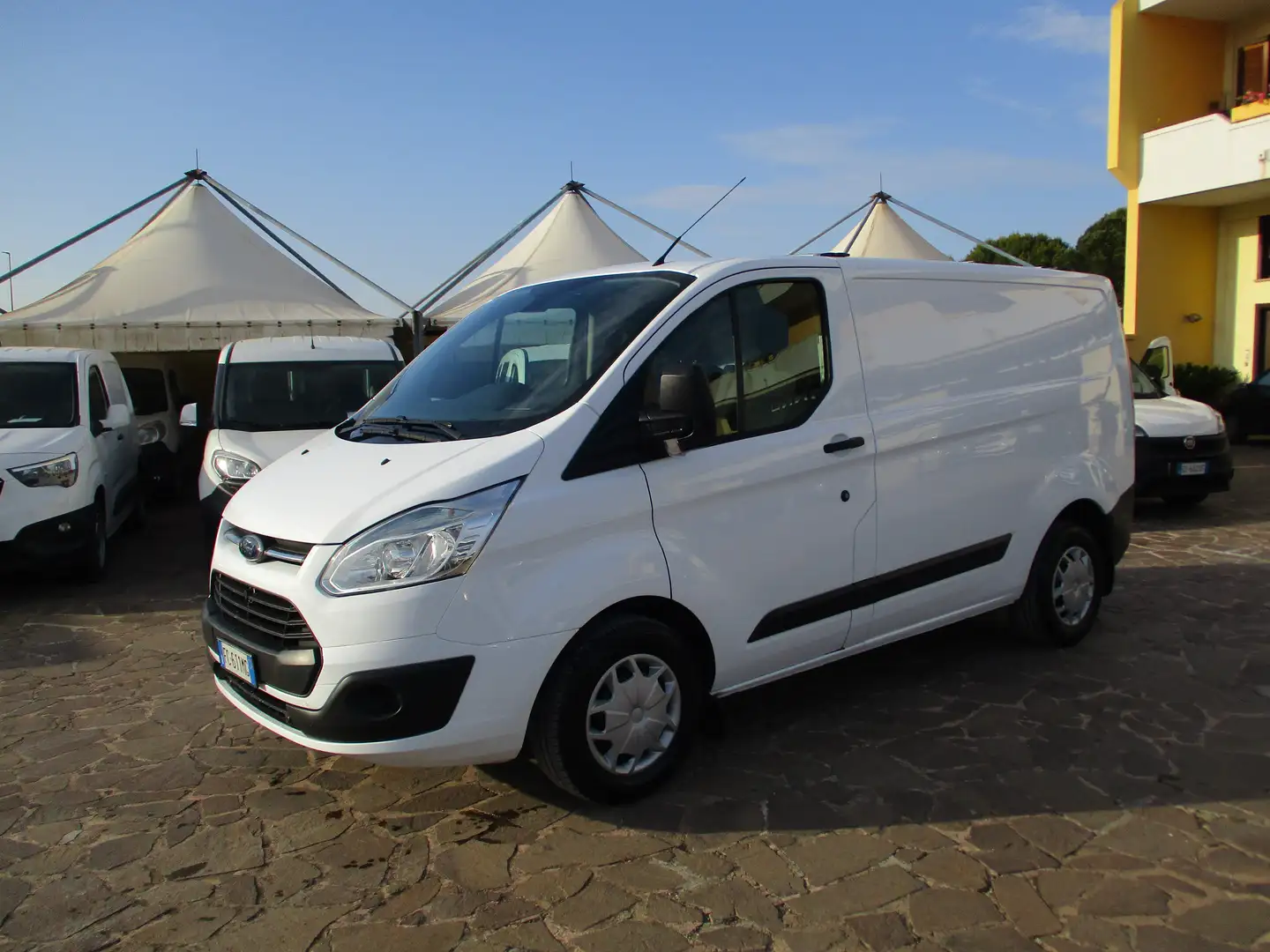 Ford Transit Custom 2.2 TDCI 125CV NAVIGATORE Weiß - 1