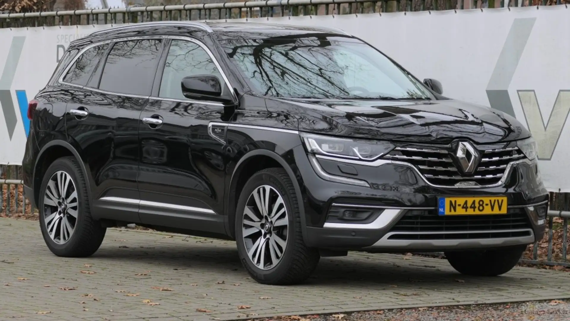 Renault Koleos TCe 160 EDC Automaat Initiale Paris Zwart - 1