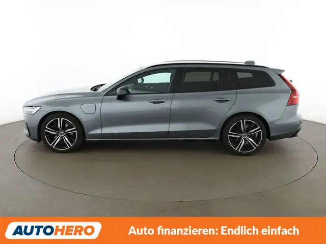 Volvo V60 view 3