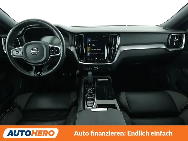 Volvo V60 view 12