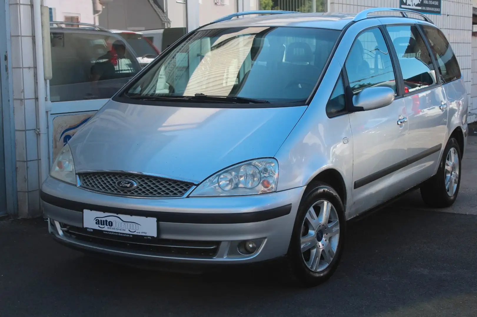 Ford Galaxy Ghia 1.9 TDI Klima*Sitzheizung*AHK Grijs - 2
