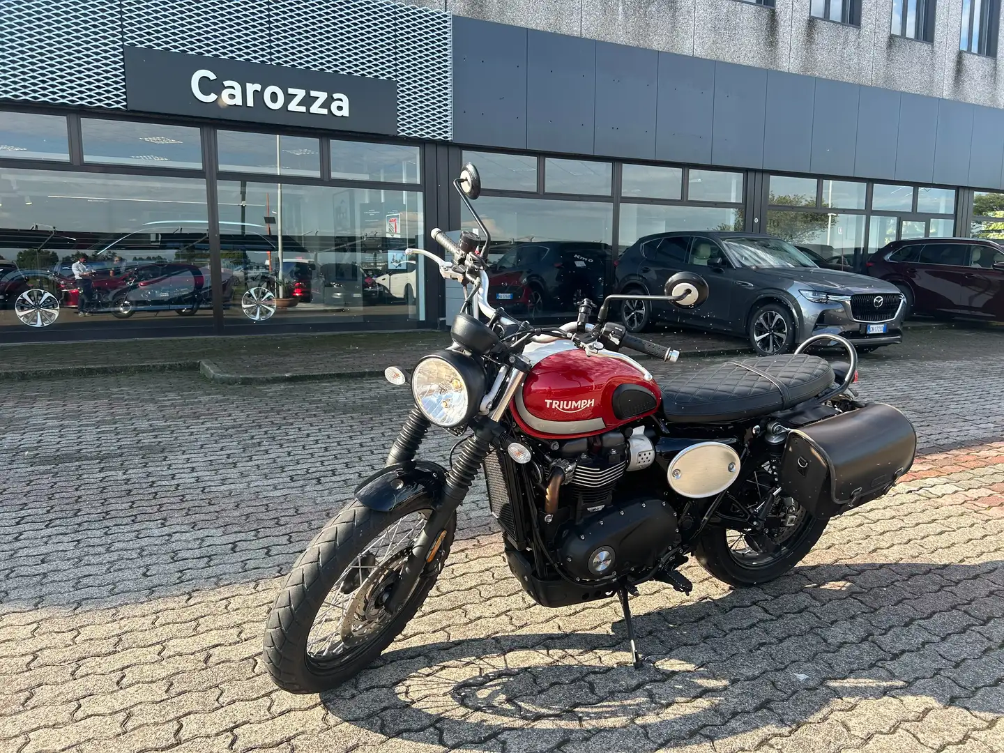 Triumph Street Scrambler 900 Rosso - 1