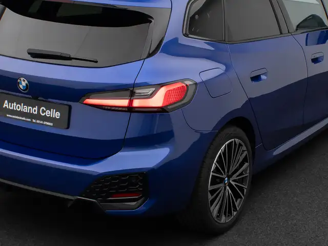 BMW 2 Series view 15