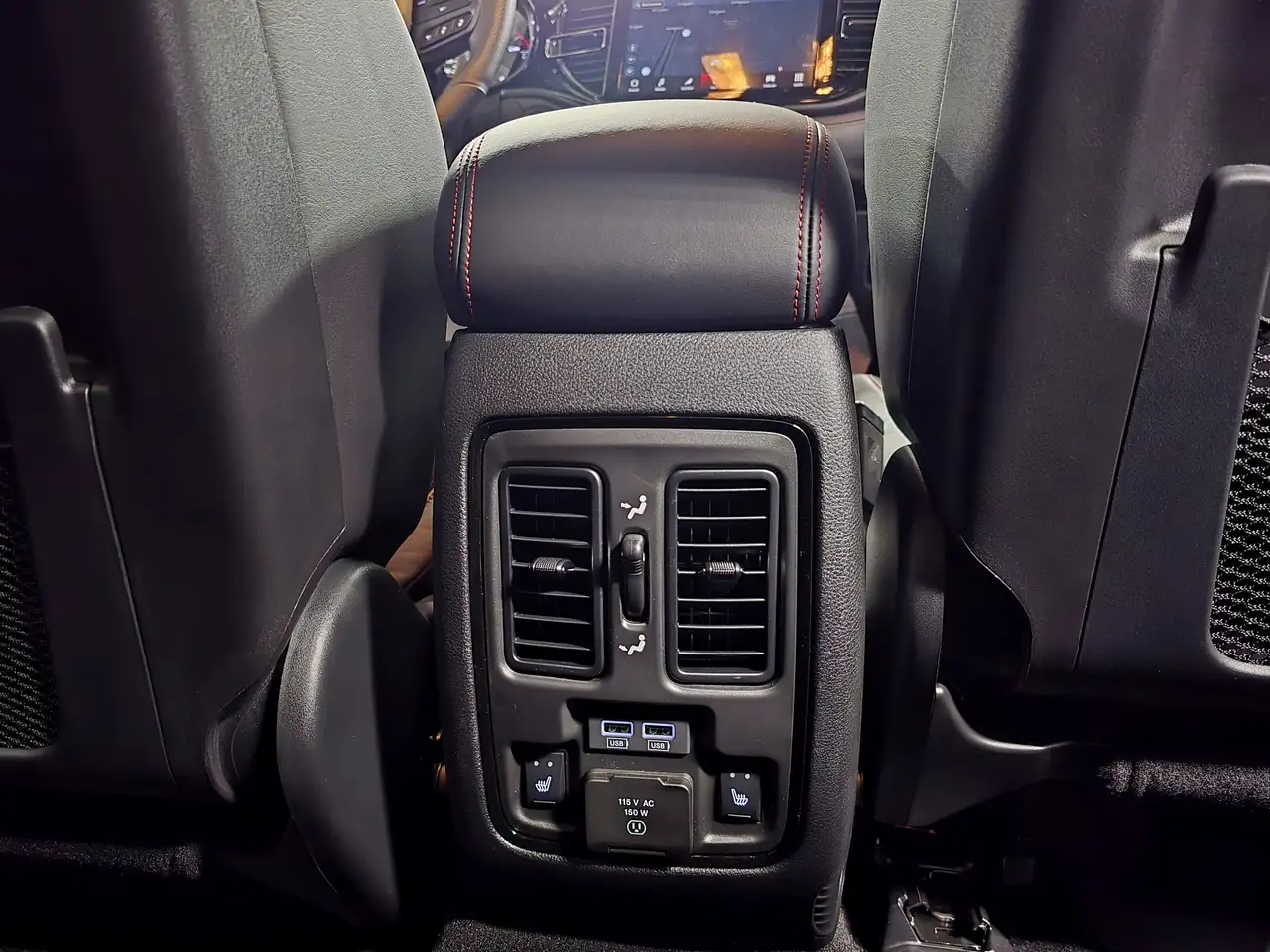 Dodge Durango снимка Dodge Durango