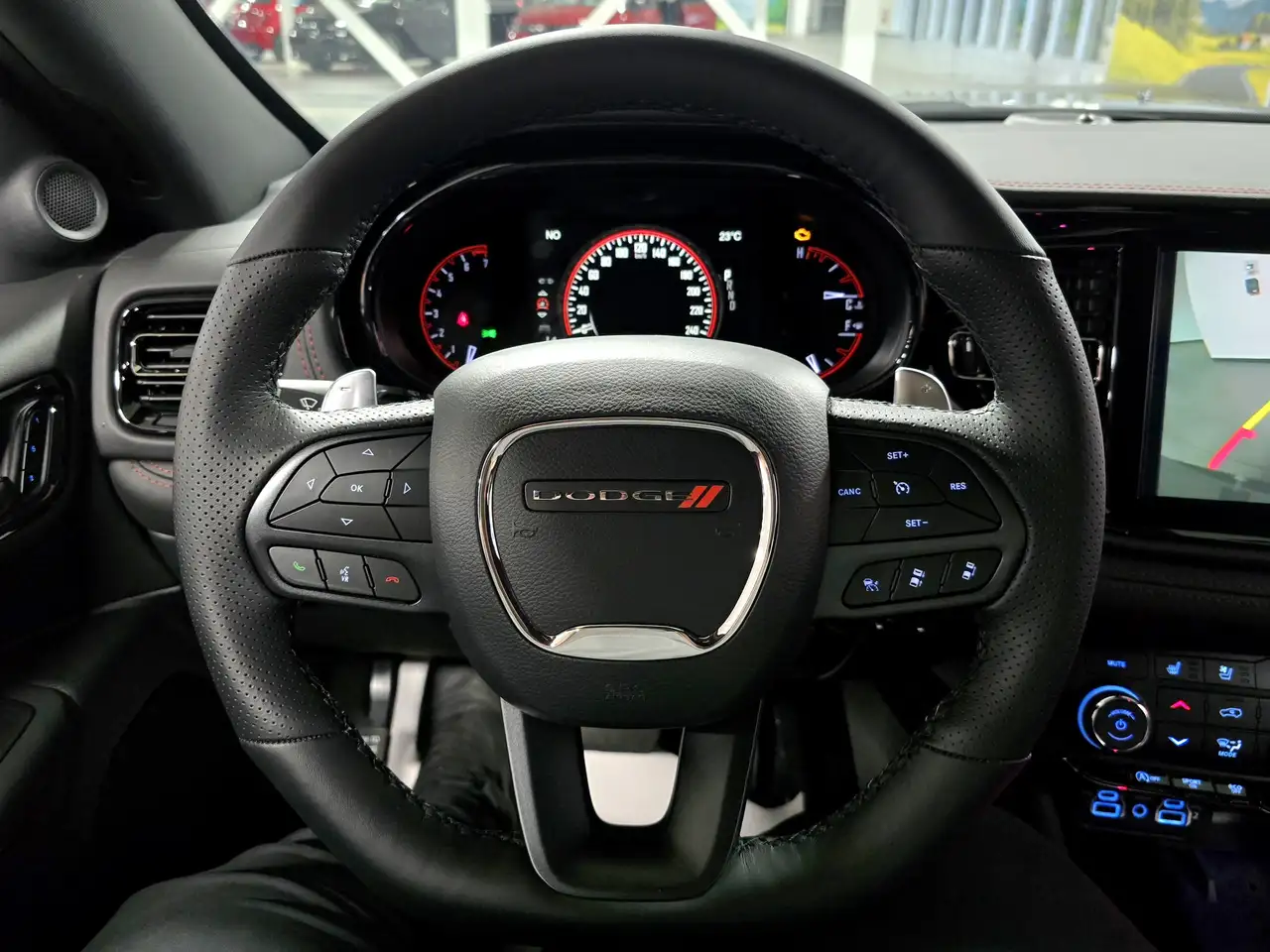 Dodge Durango снимка Dodge Durango