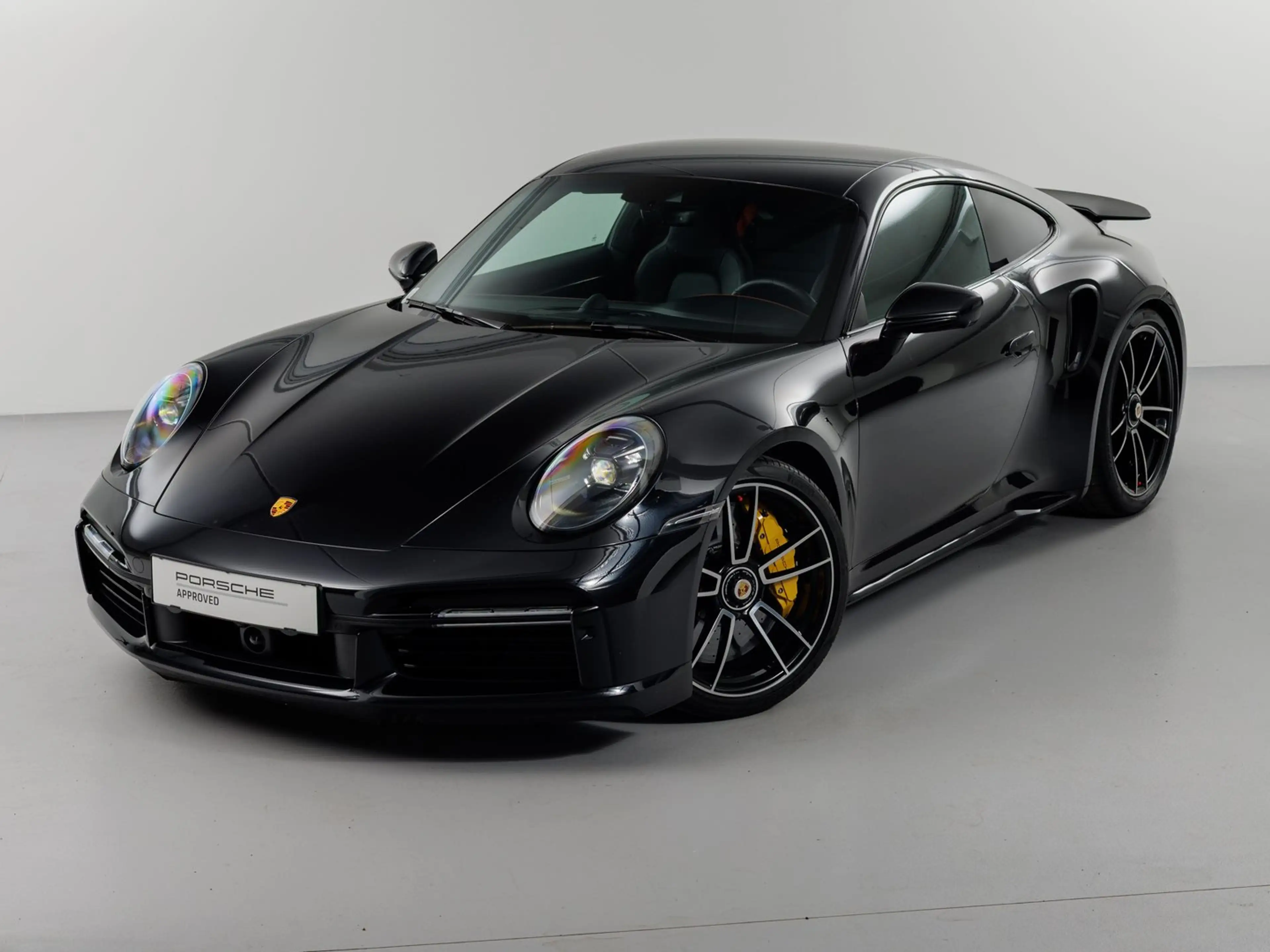 Porsche 911 Turbo S — photo 2