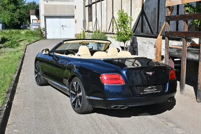 Bentley Continental GTC view 5