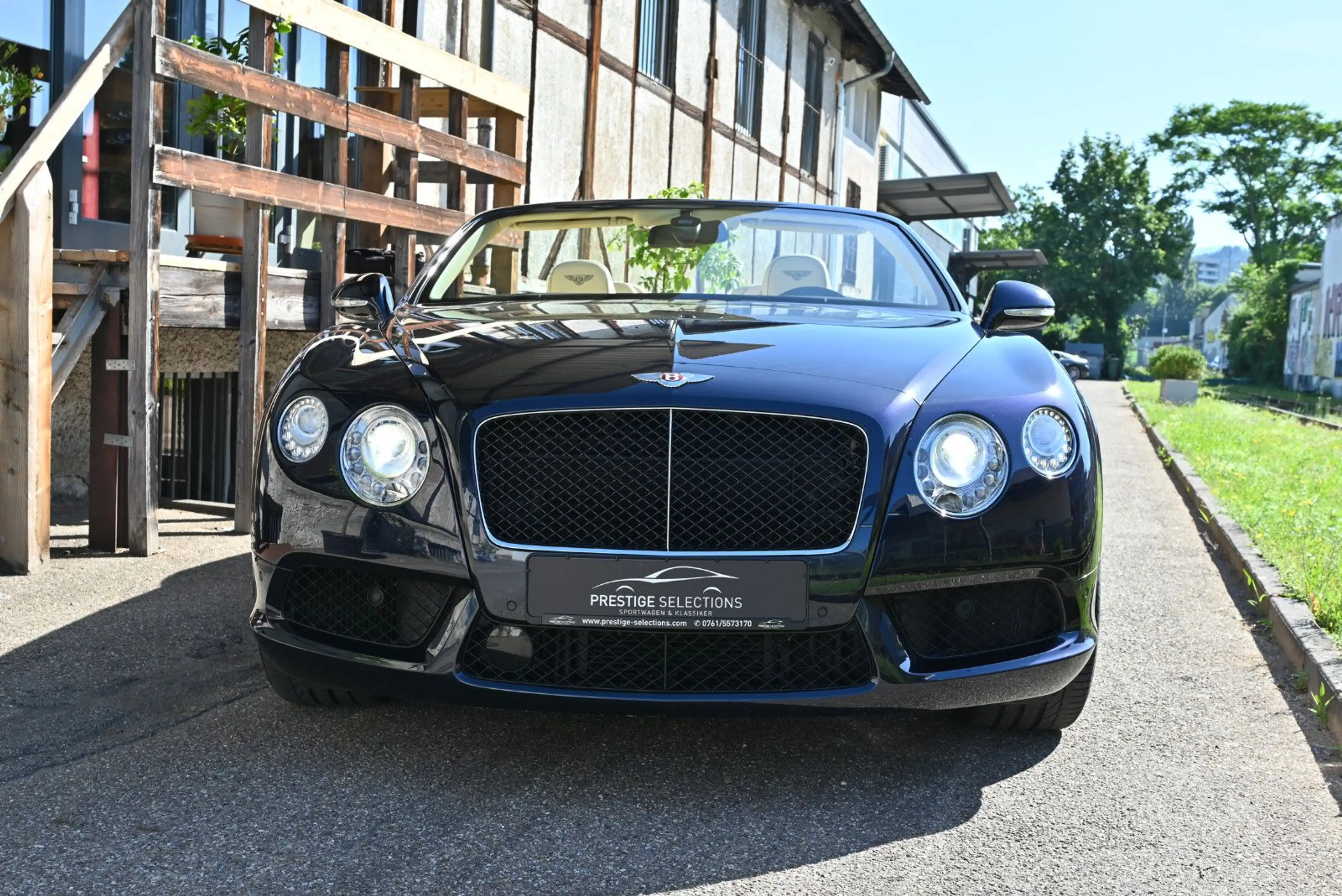 Bentley Continental GTC GTC V8/ACC/Mulliner/Kamera/Nackenwärmer/Garantie — photo 6