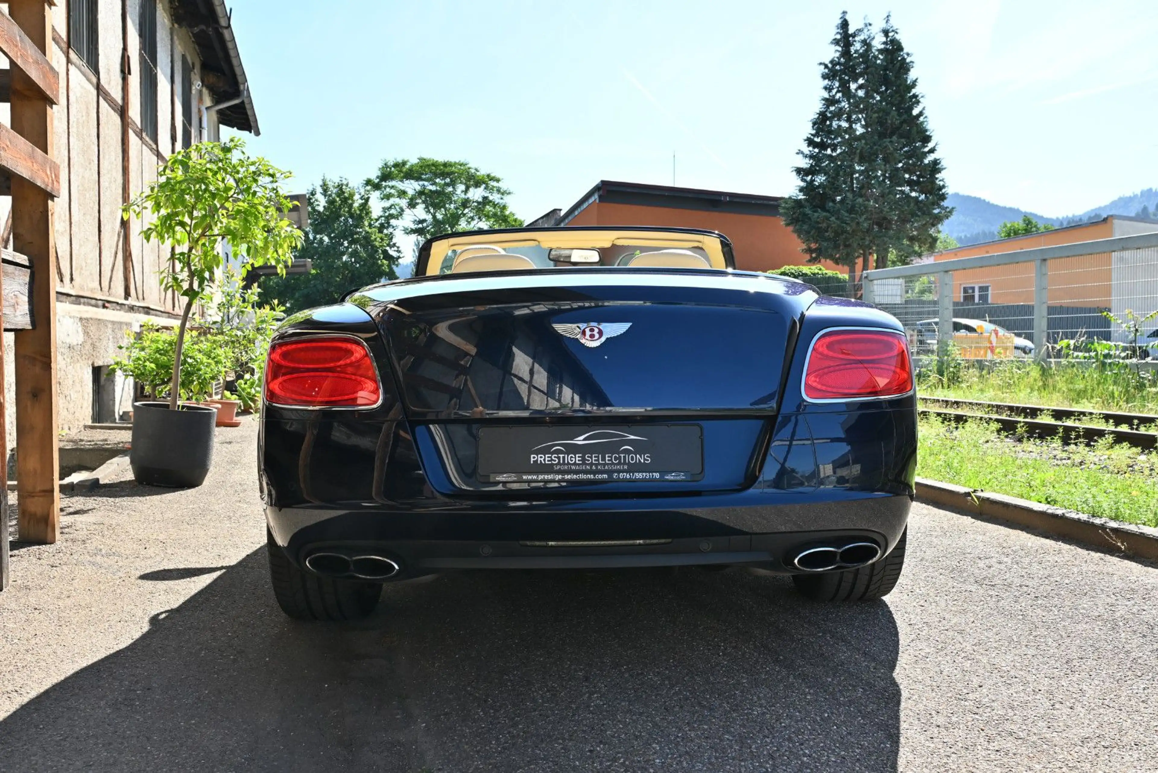 Bentley Continental GTC GTC V8/ACC/Mulliner/Kamera/Nackenwärmer/Garantie — photo 10