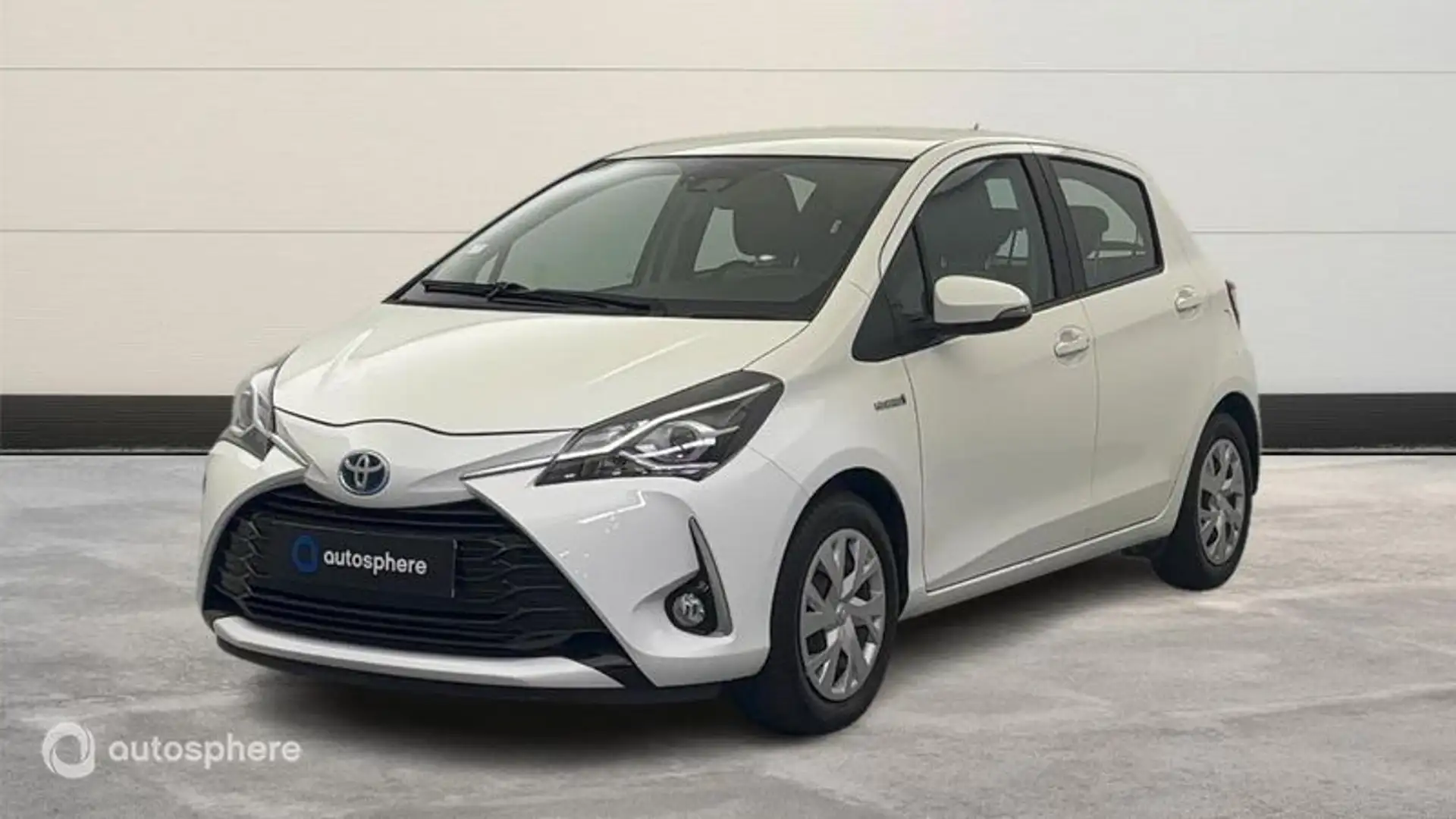 Toyota Yaris 100h France Business 5p MY19 - 1