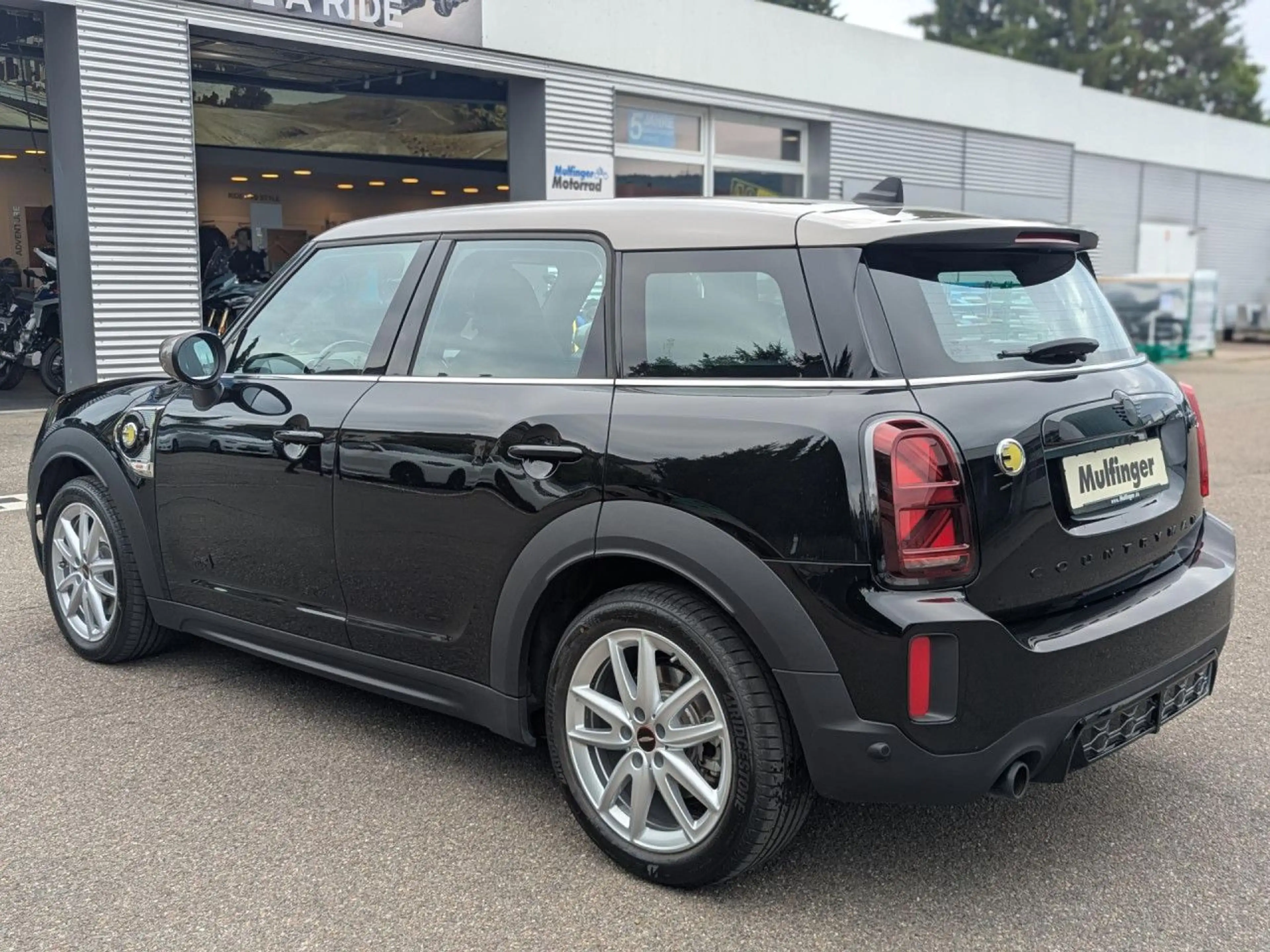 MINI Cooper SE Countryman All4 JCW Sitzh.Navi LED 18" — photo 7
