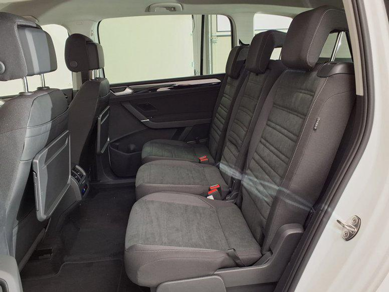 Volkswagen Touran Highline R-Line 1.5 TSI 7-Gang-DSG 110 kW (150 ... — photo 10