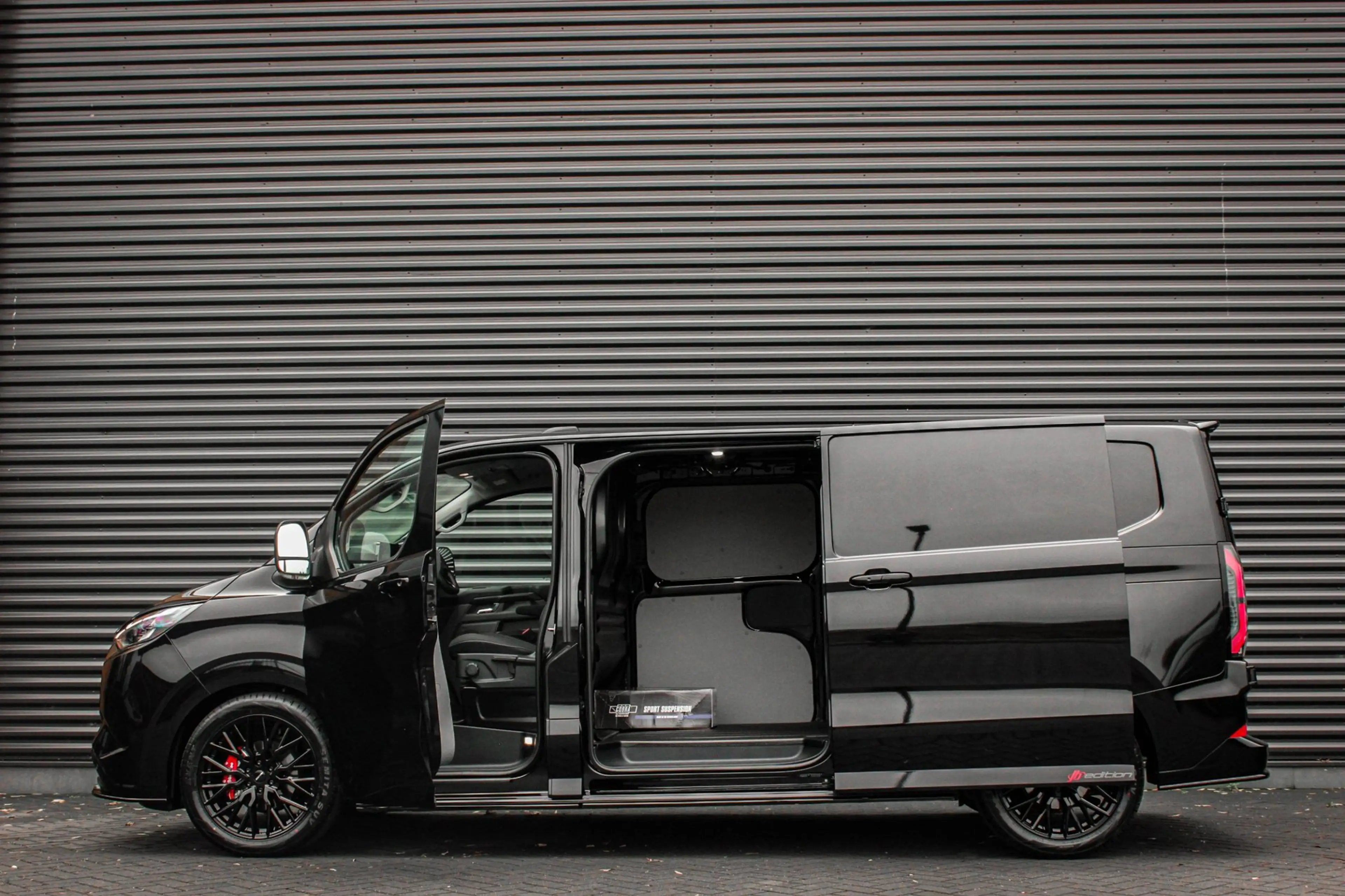 Ford E-Transit Cust. L2H1 Limited 71 kWh 218PK / JB- EDITON / CAM — photo 7