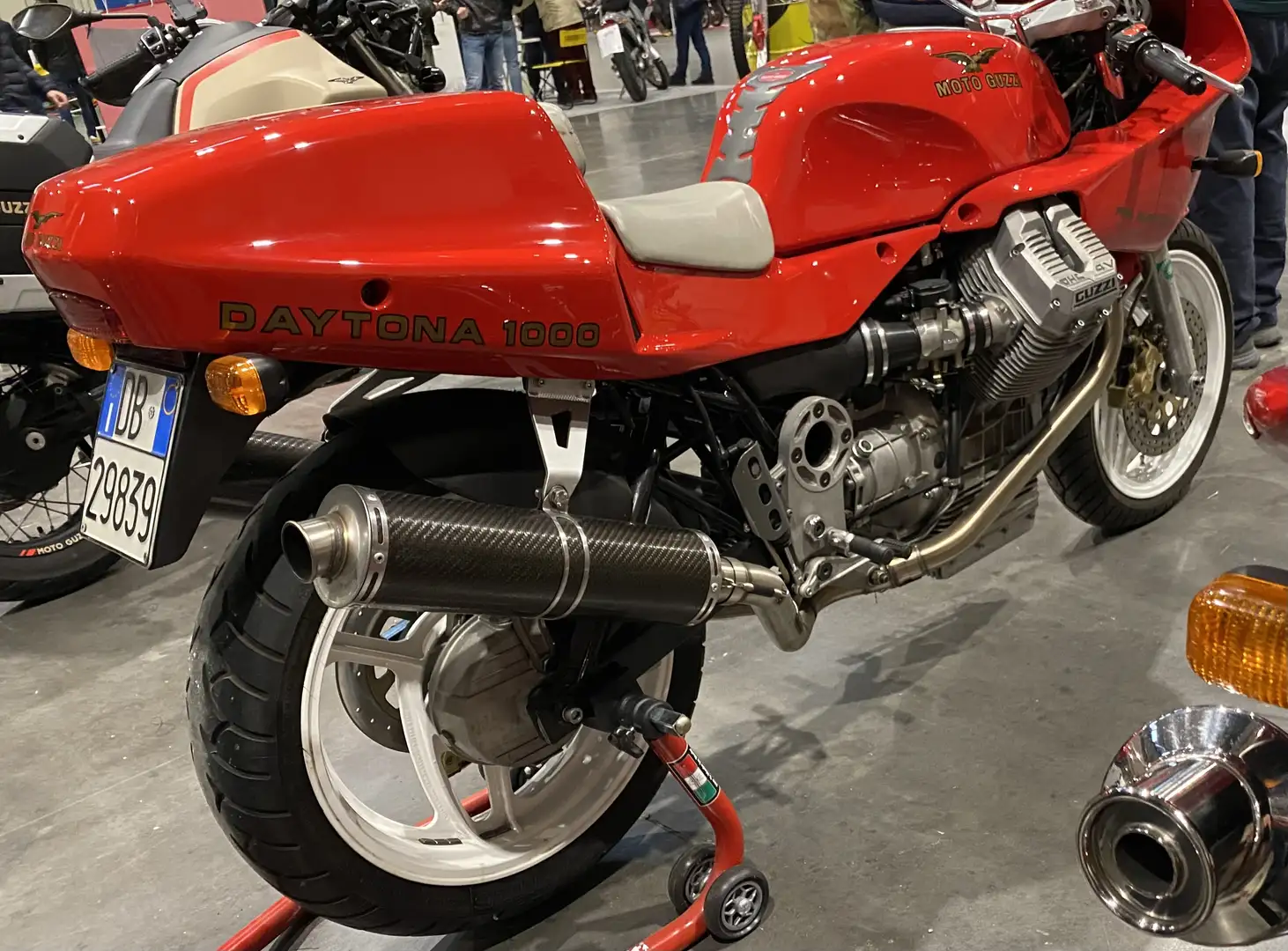 Moto Guzzi 1000 Daytona Rosso - 2